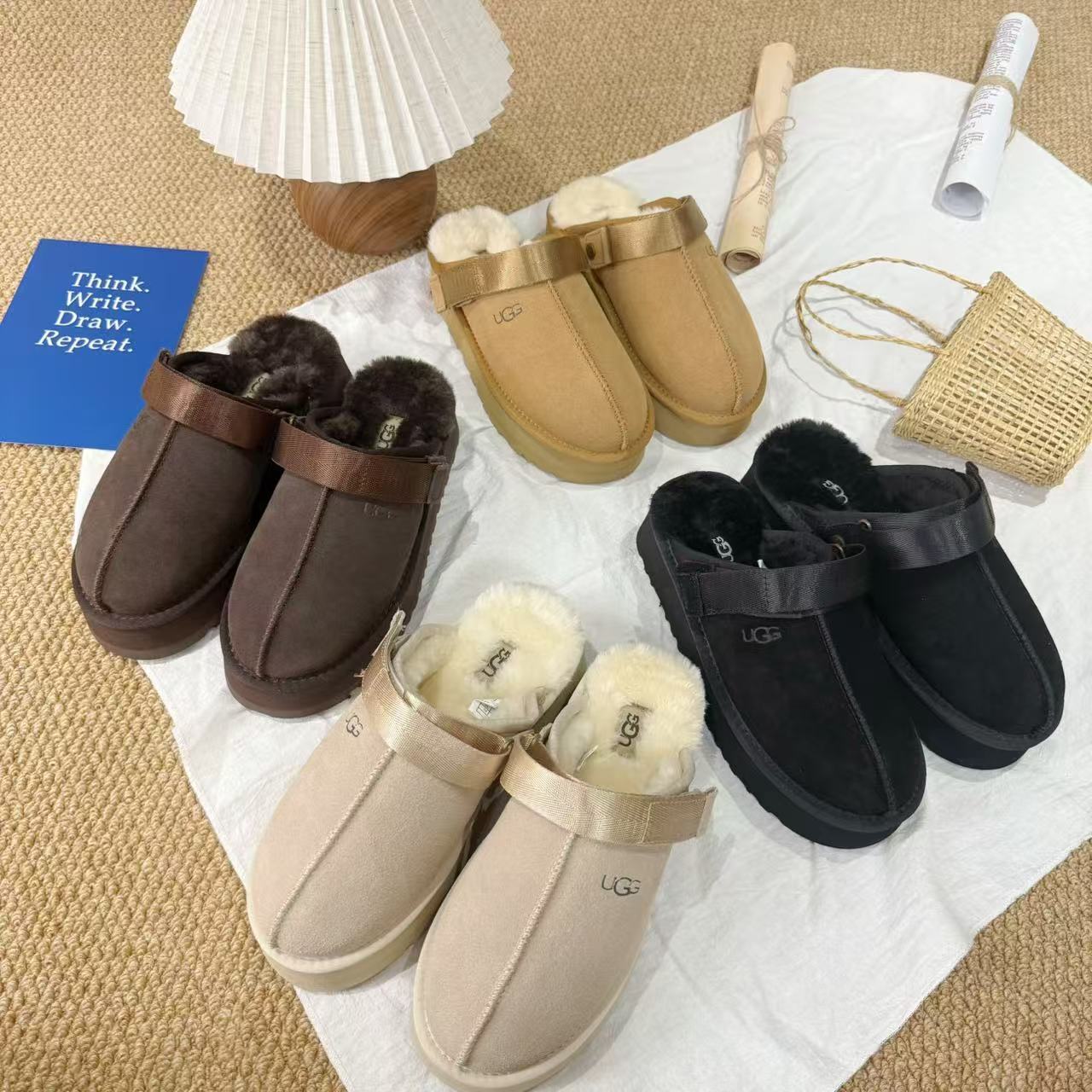 UGG New Autumn/Winter Slip-On Lazy Mule Slippers - High Quality Version(Replica)