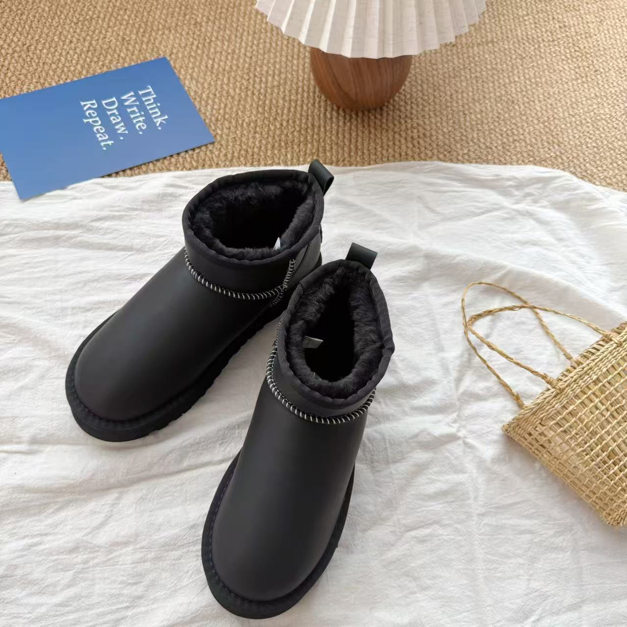 UGG New Autumn/Winter   Classic Ultra Mini Snow Boots  High Quality Version(Replica)