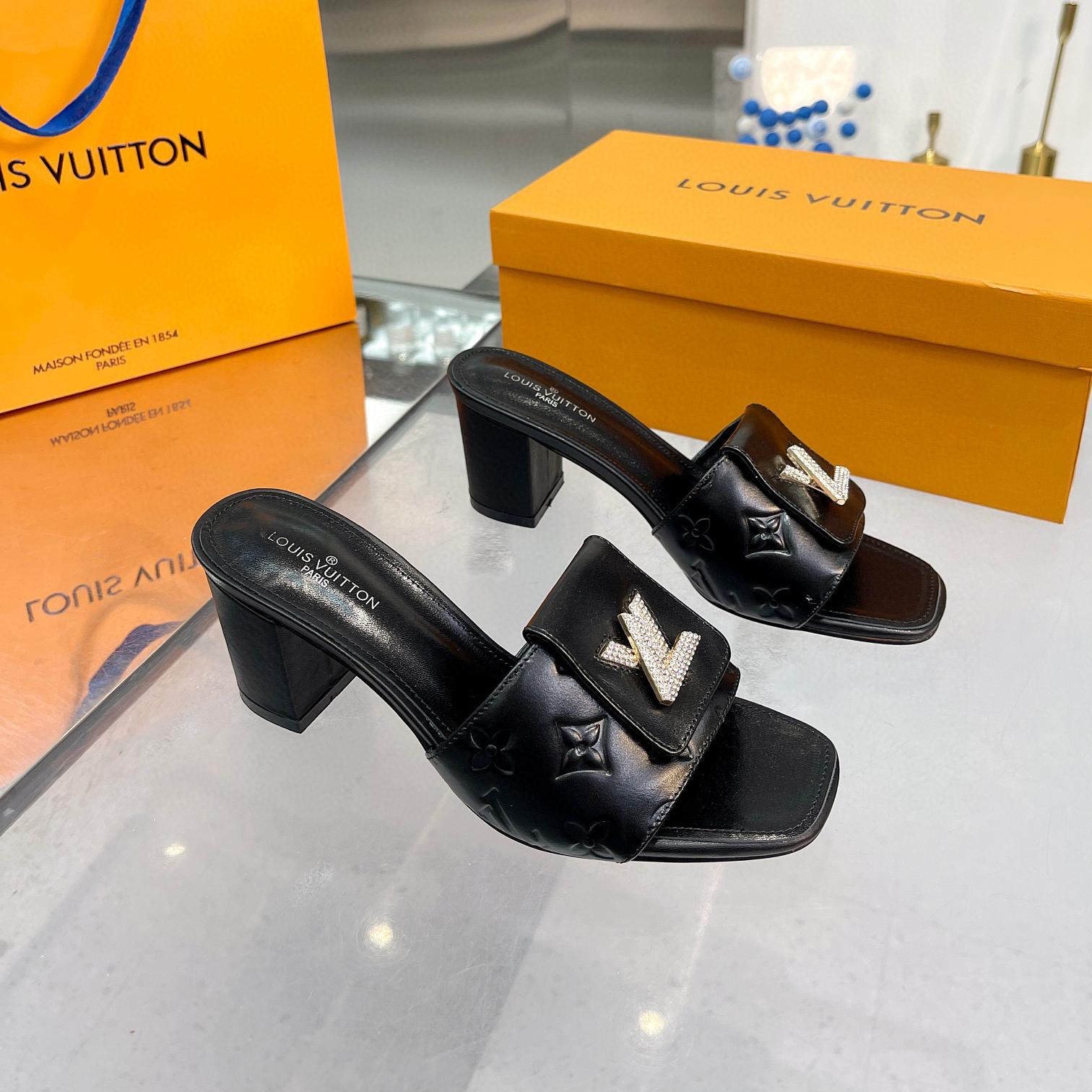 Louis Vuitton LV Flat Cut With Chunky Flip-flops Slide Sandal (Replica)
