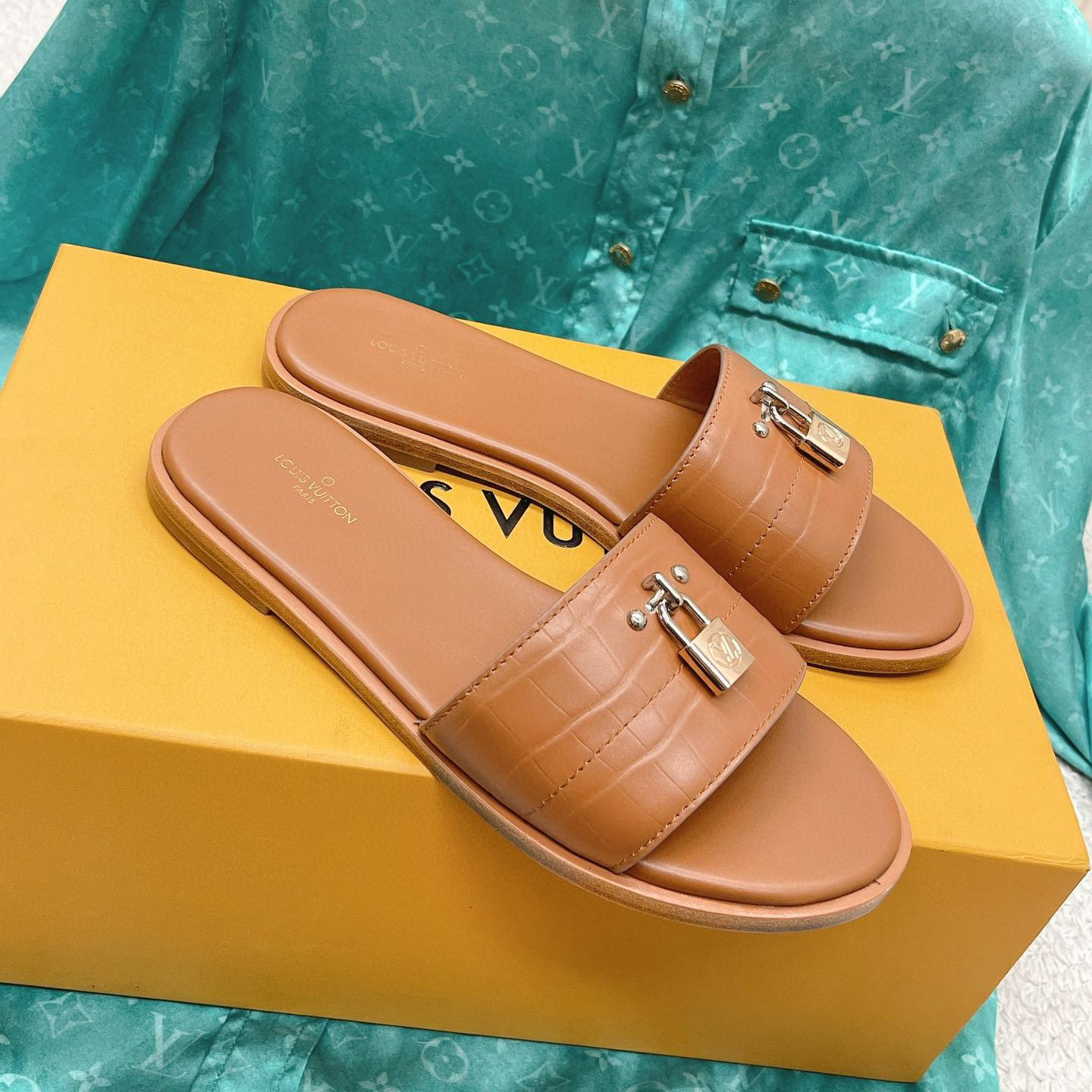 Louis Vuitton LV Leather Flip-flops Slide Sandal (Replica)