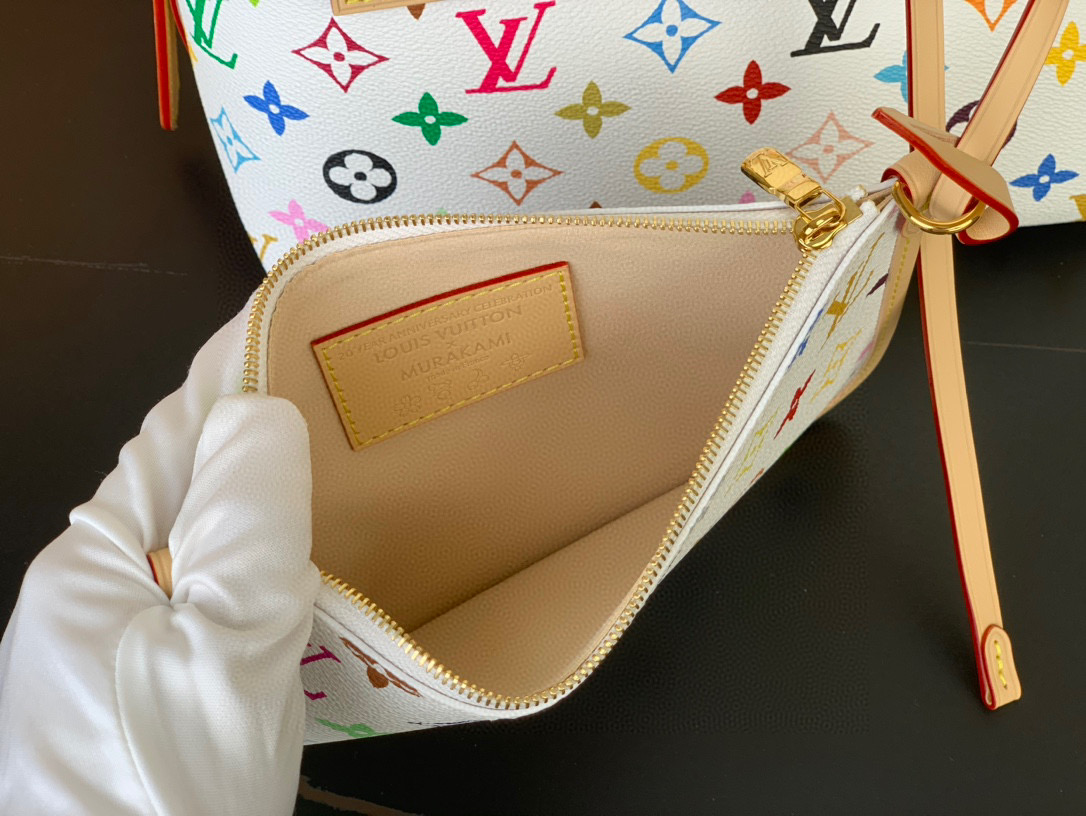 Louis Vuitton Bags MonogramTShoulder Bag Monogram  LV x TM 𝐂𝐚𝐫𝐫𝐲𝐚𝐥𝐥   M13661（12AReplica）