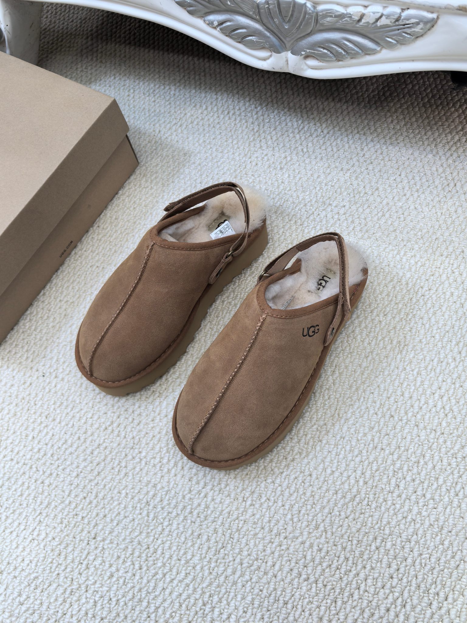 UGG shoes 042 BY071