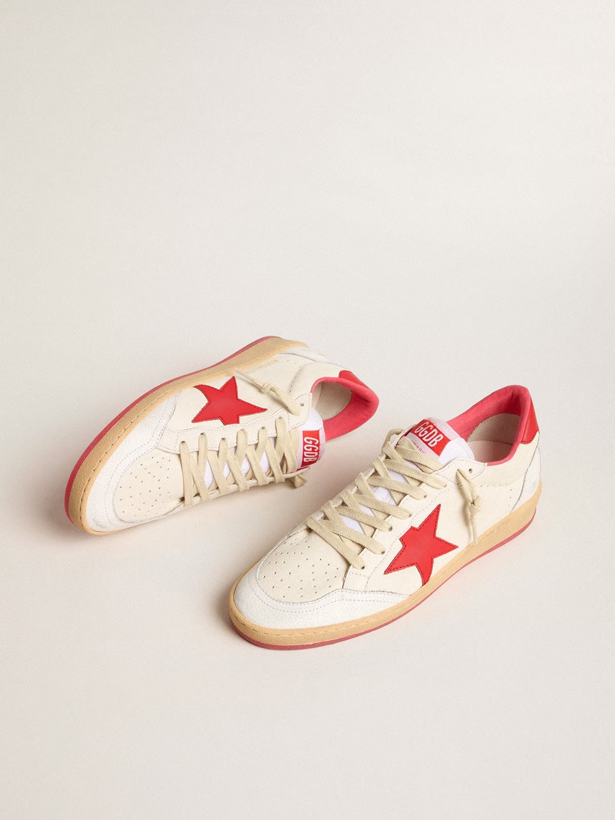 Golden Goose GGDB Men's Ball Star Wishes in white leather with a red star and heel tab
