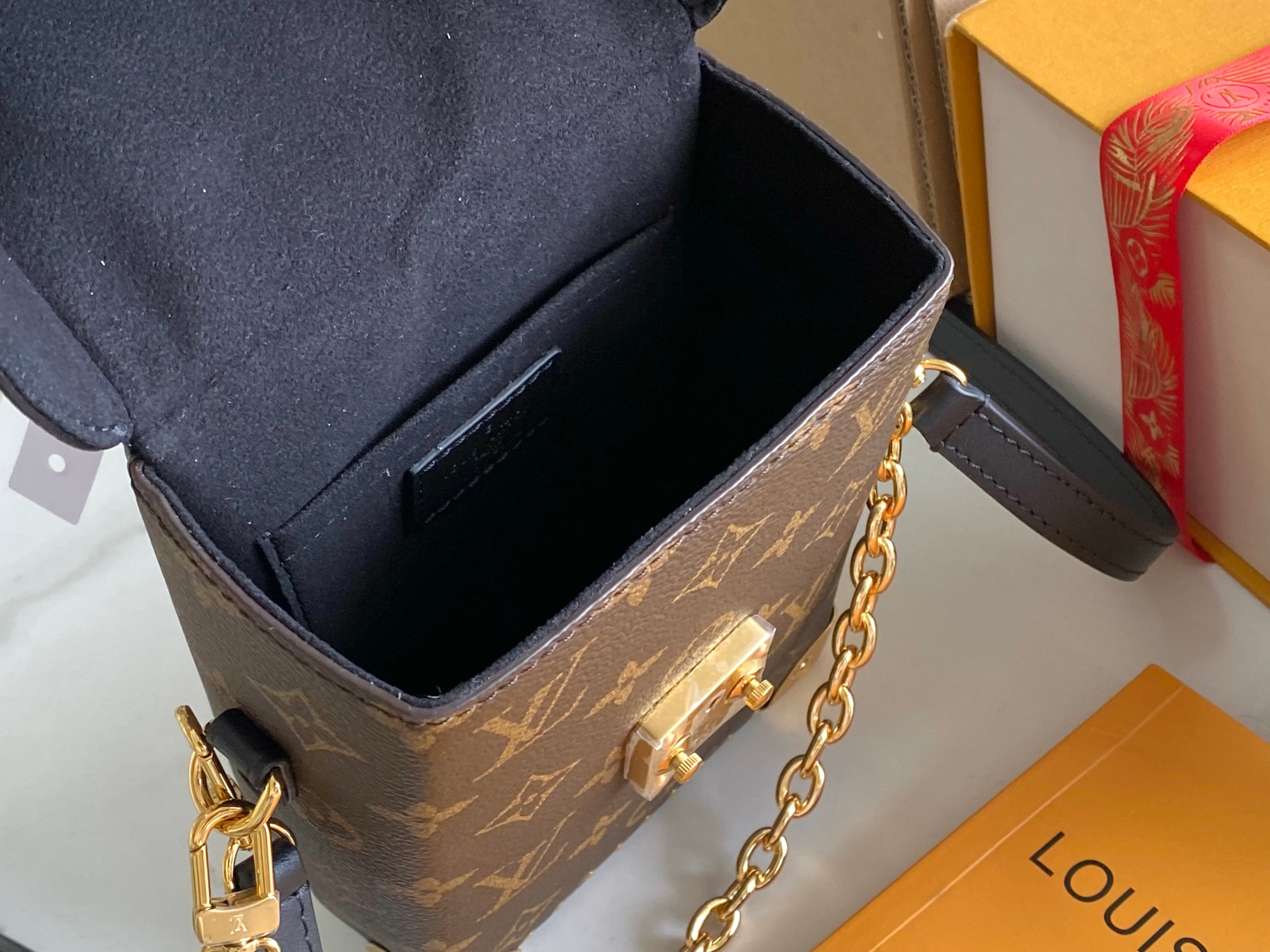 Louis Vuitton Bags CARRYALL Shoulder Bag M82465（12AReplica）