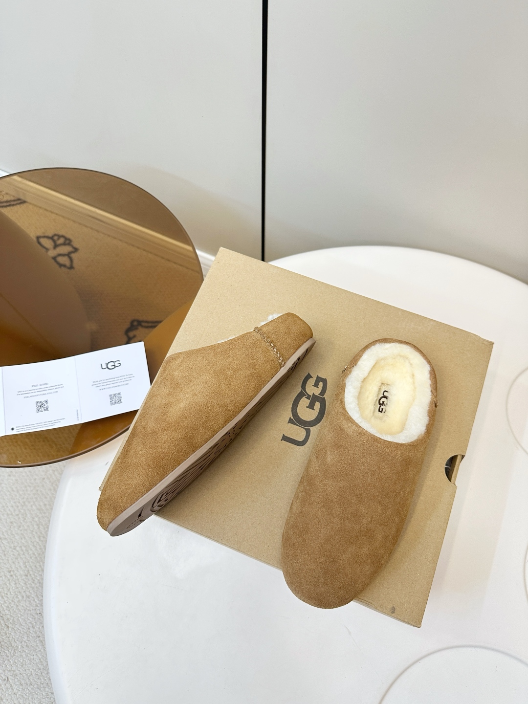 UGG New Autumn/Winter Slip-On Lazy Mule Slippers - High Quality Version(Replica)