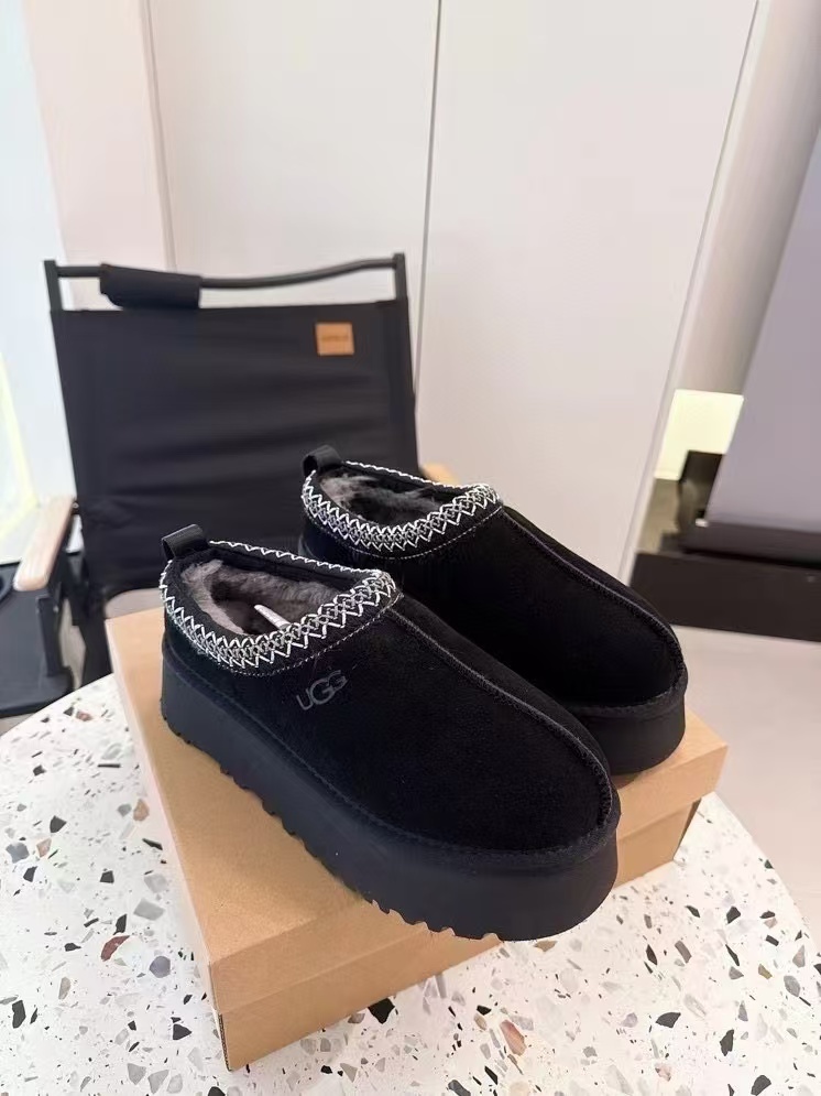 UGG New Autumn/Winter Slip-On Lazy Mule Slippers - High Quality Version(Replica)