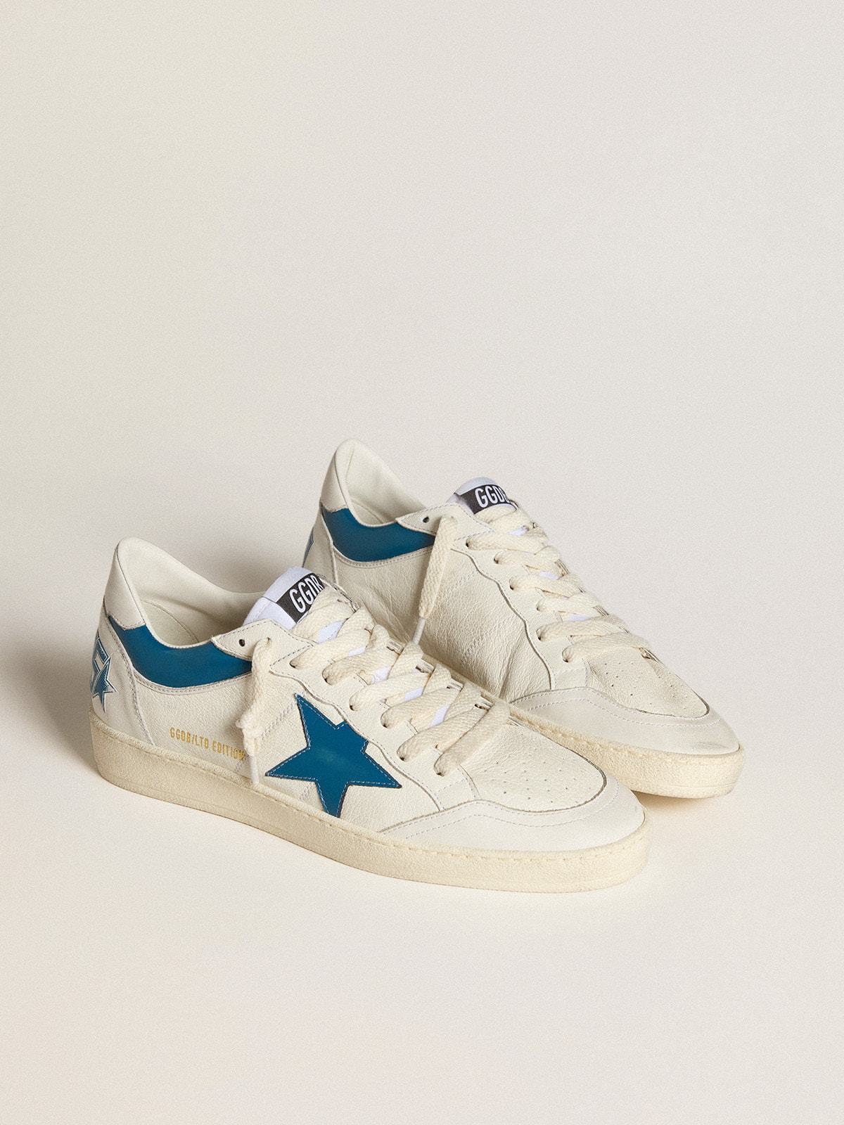 Golden Goose GGDB Ball Star LTD in nappa with turquoise leather star and white heel tab
