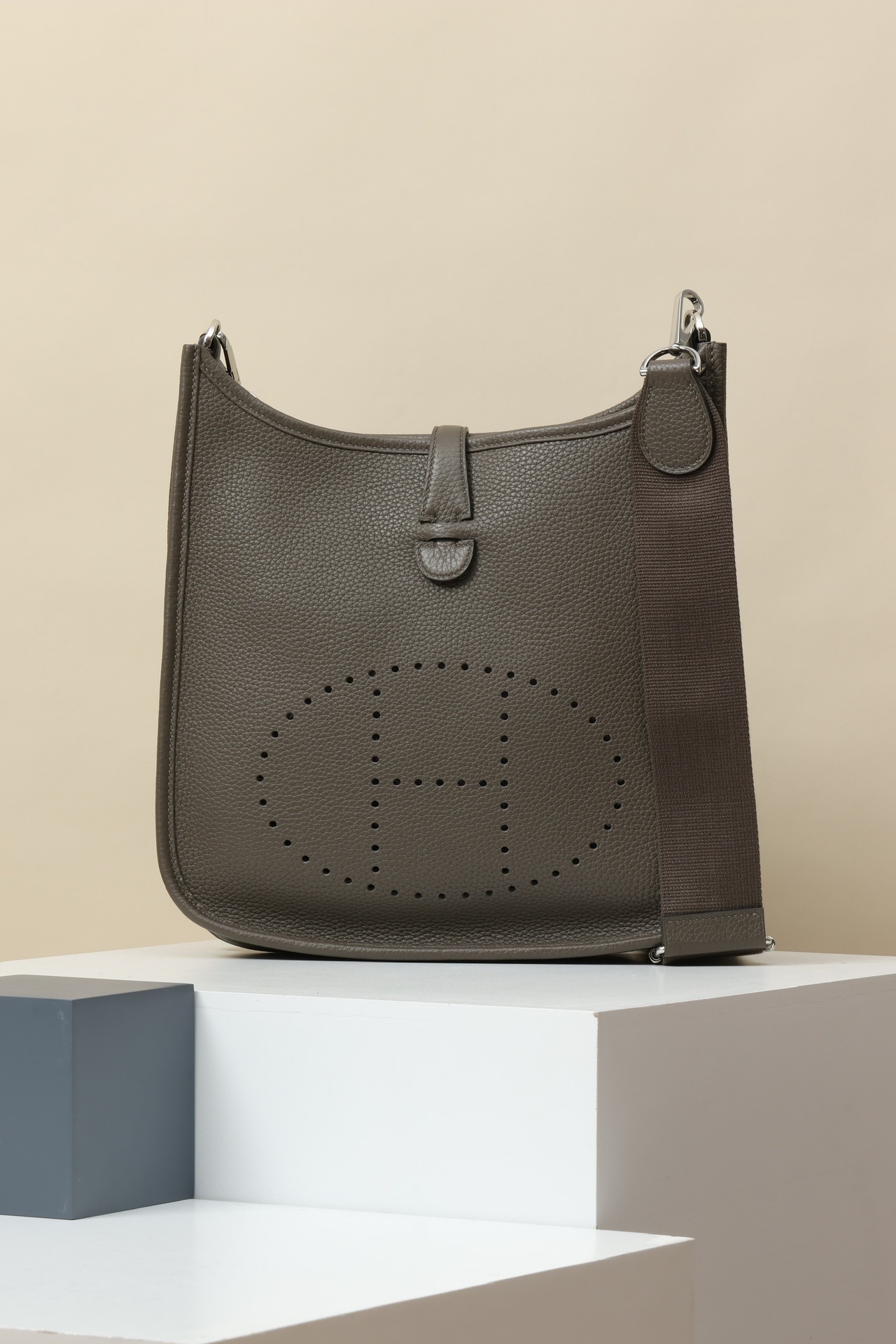 Hermes Yī fú lín Bags handbag Shoulder Bag 29cm （12AReplica）