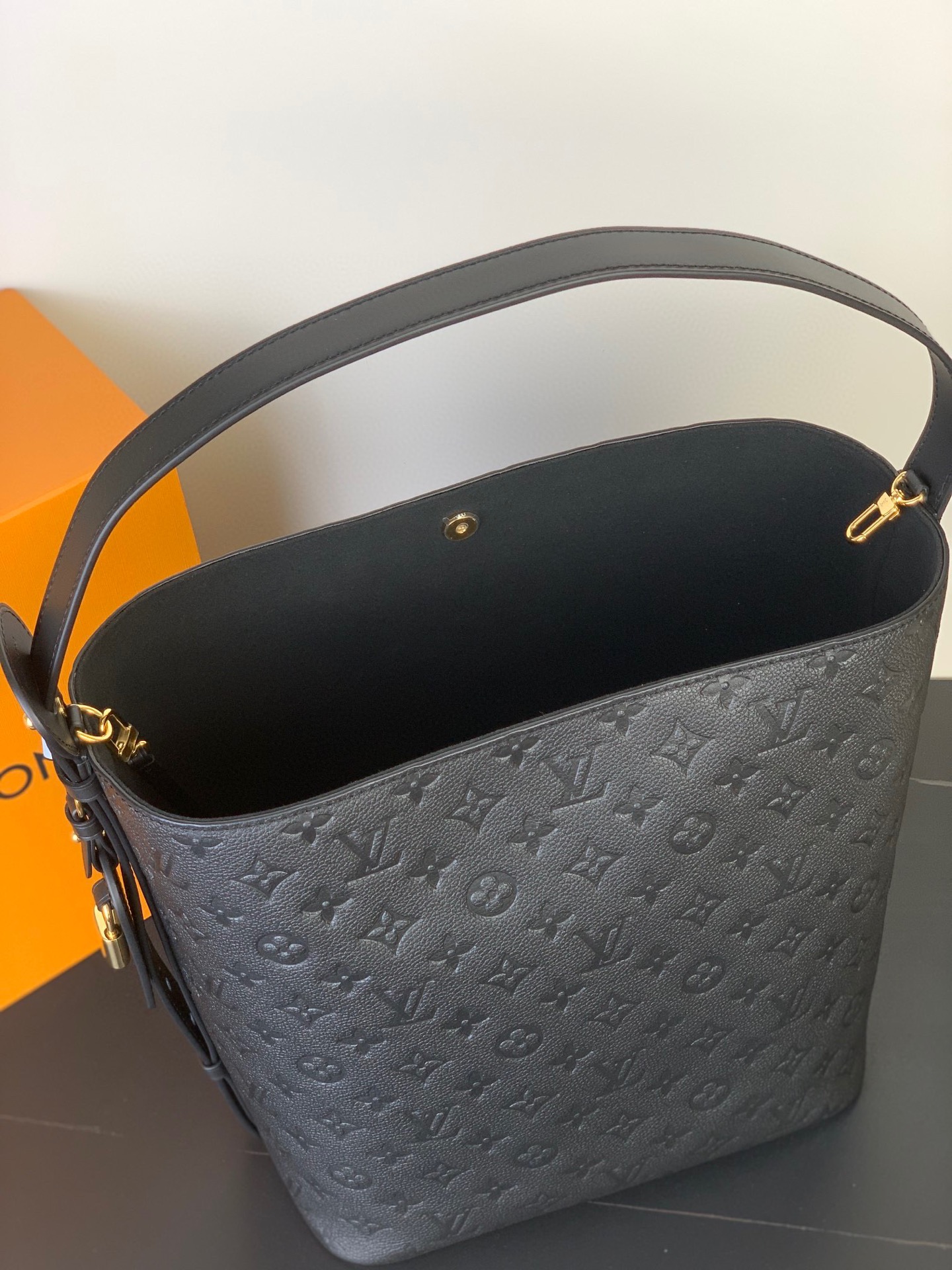 Louis Vuitton Bags ALL IN BB  Bucket Bag Shoulder Bag Monogram  M13044（12AReplica）