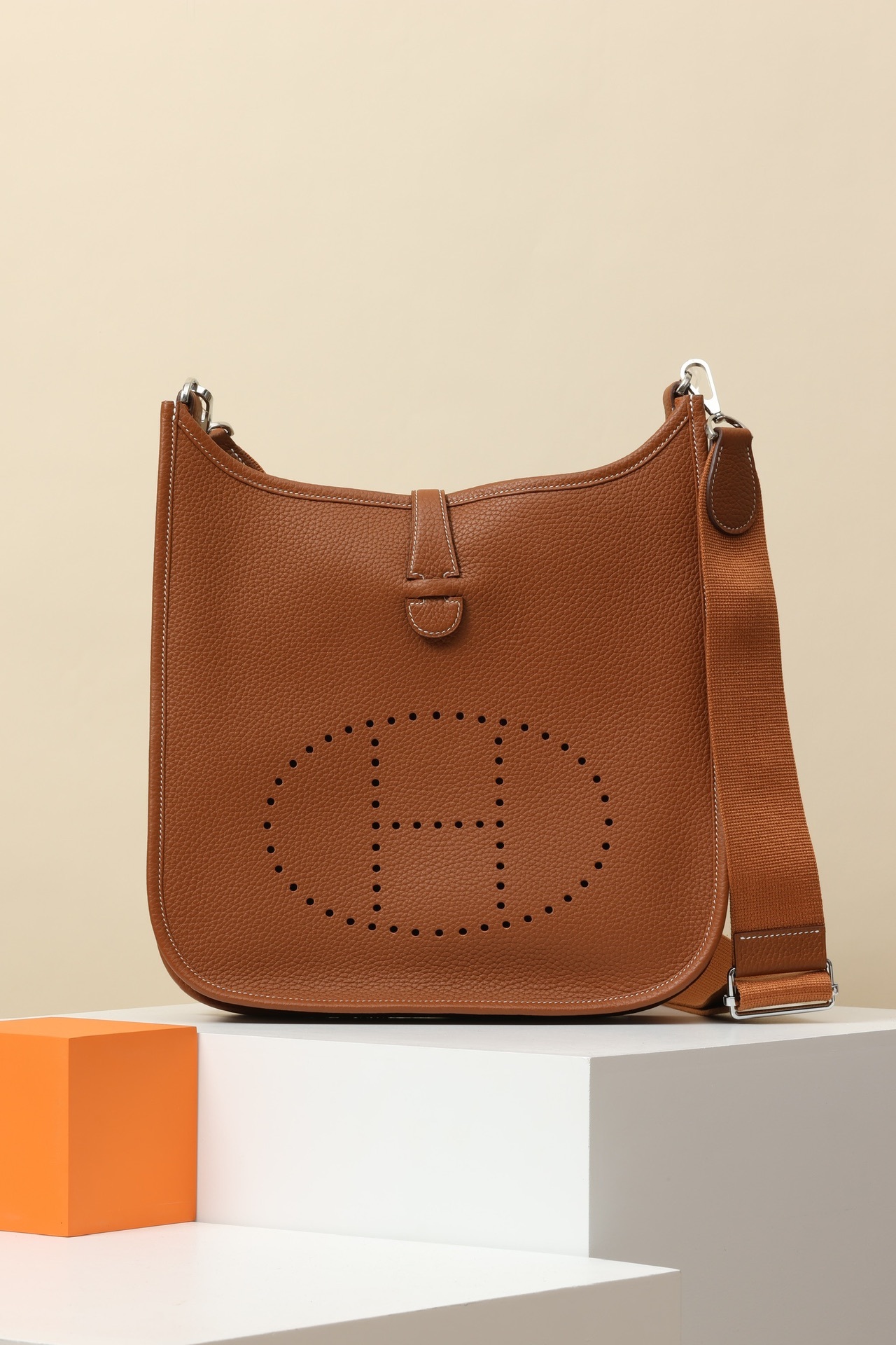 Hermes Yī fú lín Bags handbag Shoulder Bag 29cm （12AReplica）