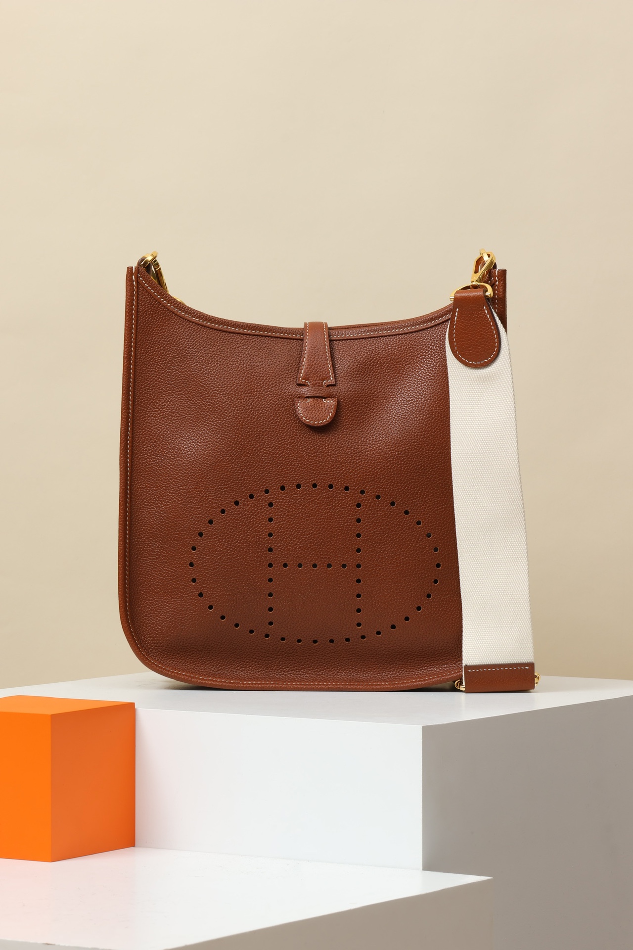 Hermes Yī fú lín Bags handbag Shoulder Bag 29cm （12AReplica）