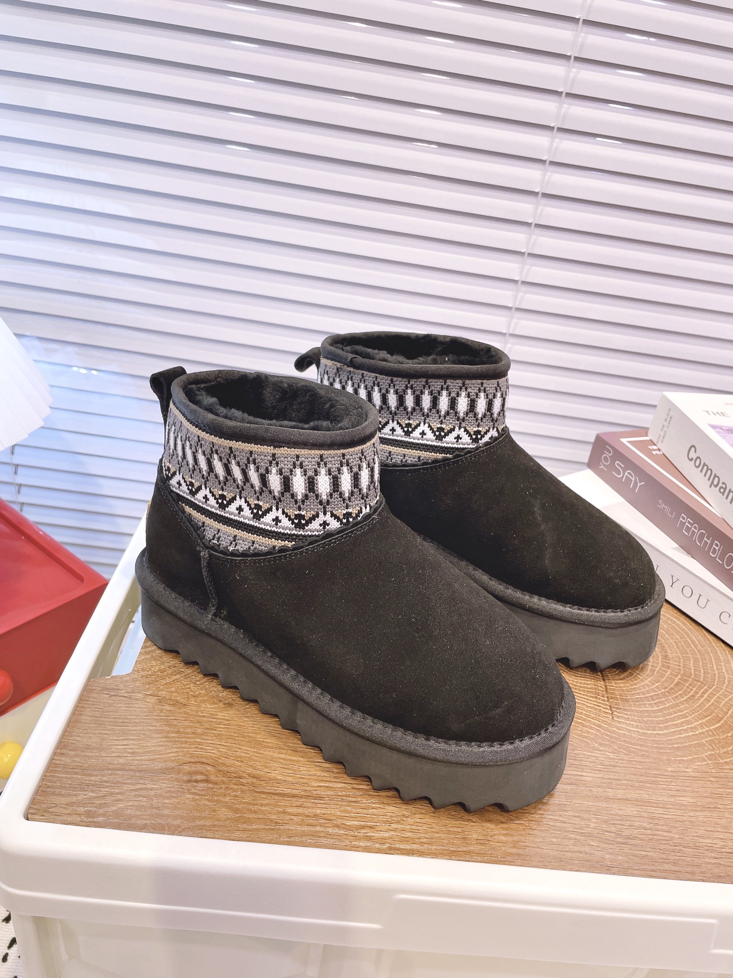 UGG shoes 022 BY002