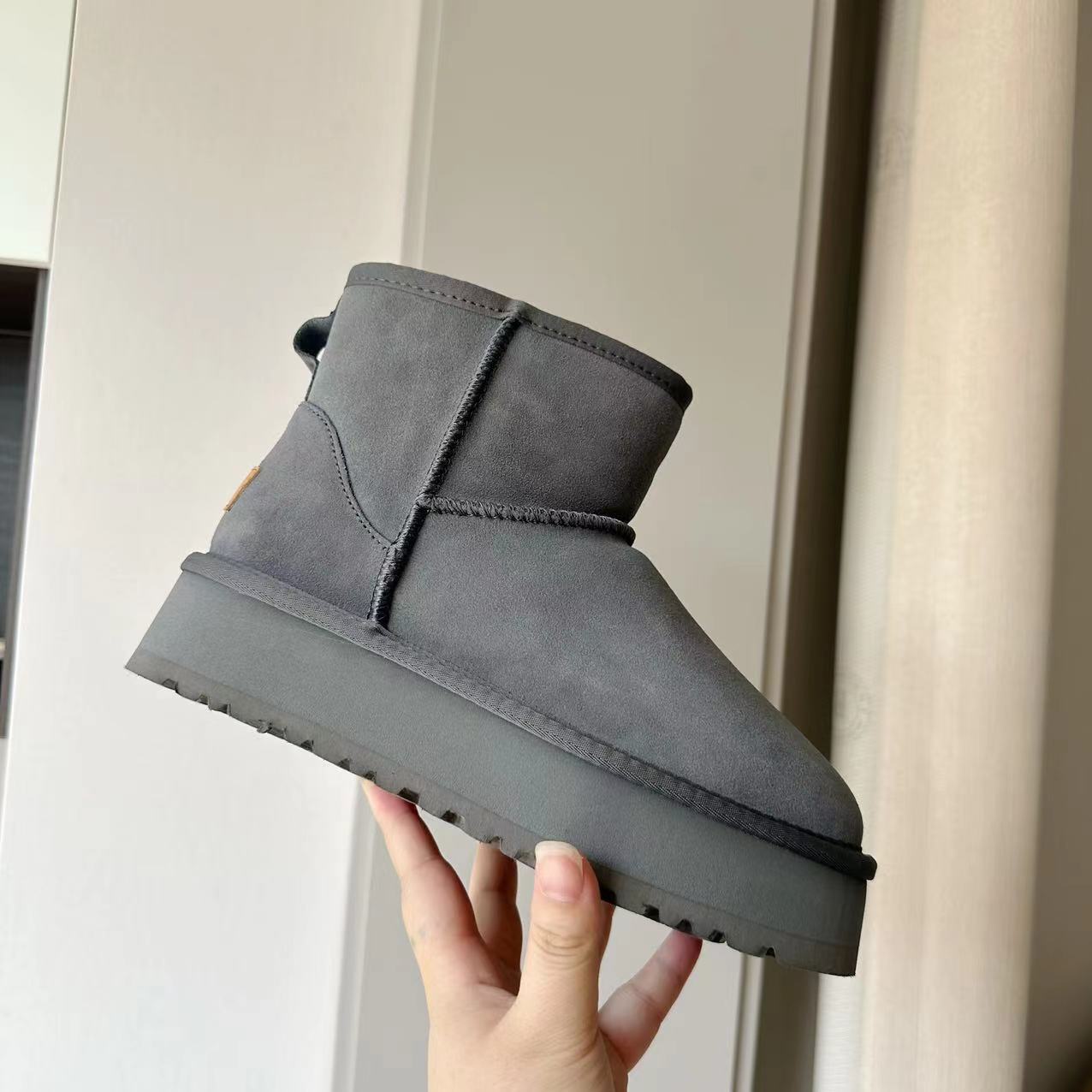 UGG New Autumn/Winter   Classic Ultra Mini Snow Boots  High Quality Version(Replica)