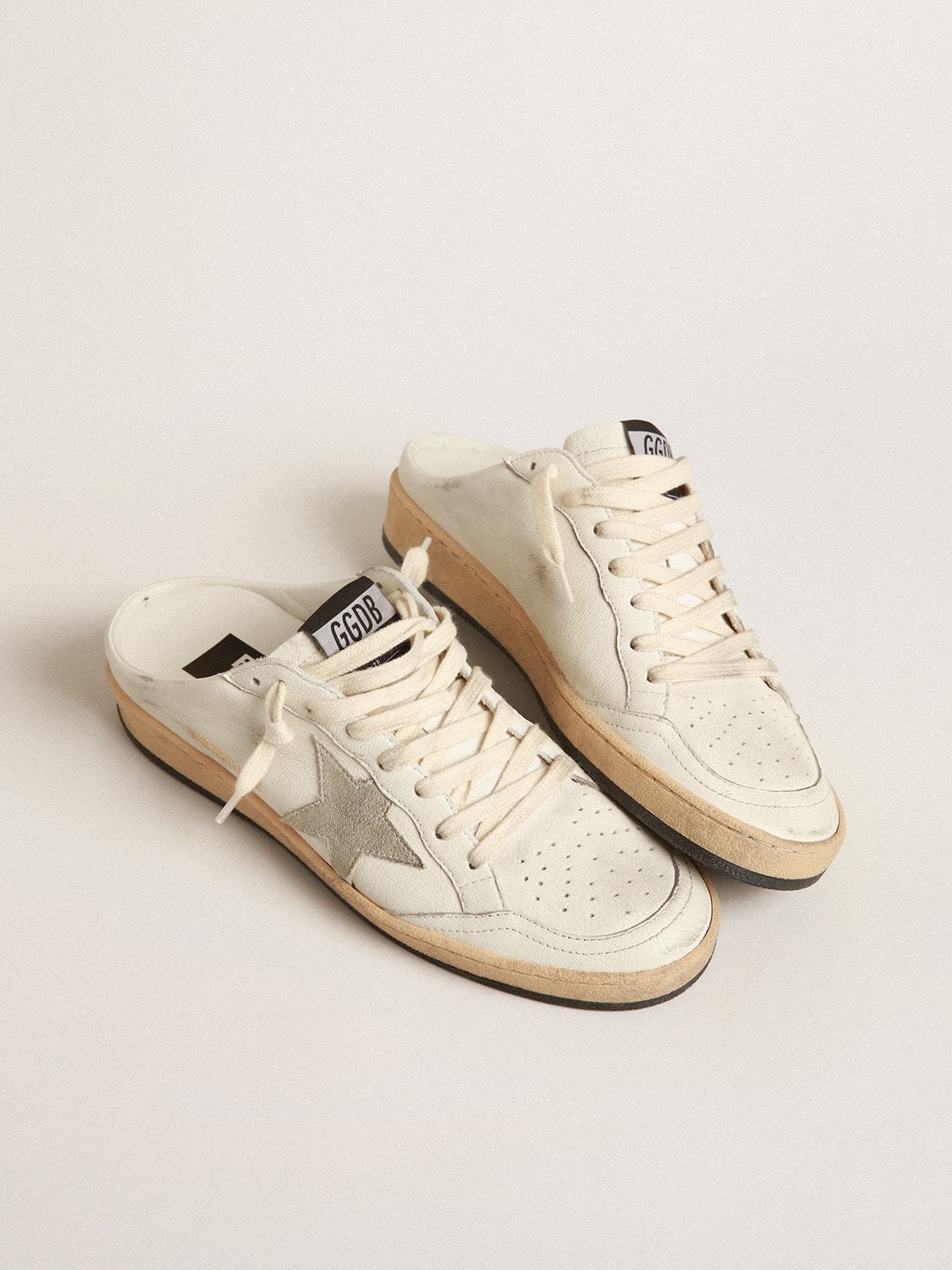 Golden Goose GGDB Ball Star Sabots in nappa leather with ice-gray suede star