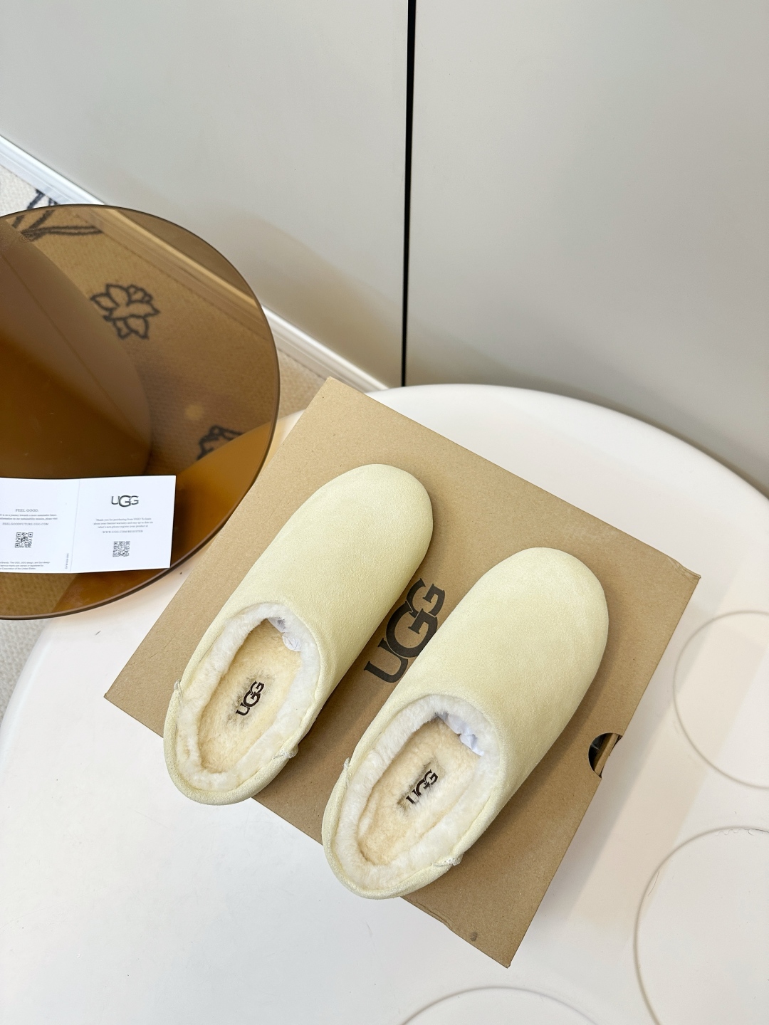 UGG New Autumn/Winter Slip-On Lazy Mule Slippers - High Quality Version(Replica)