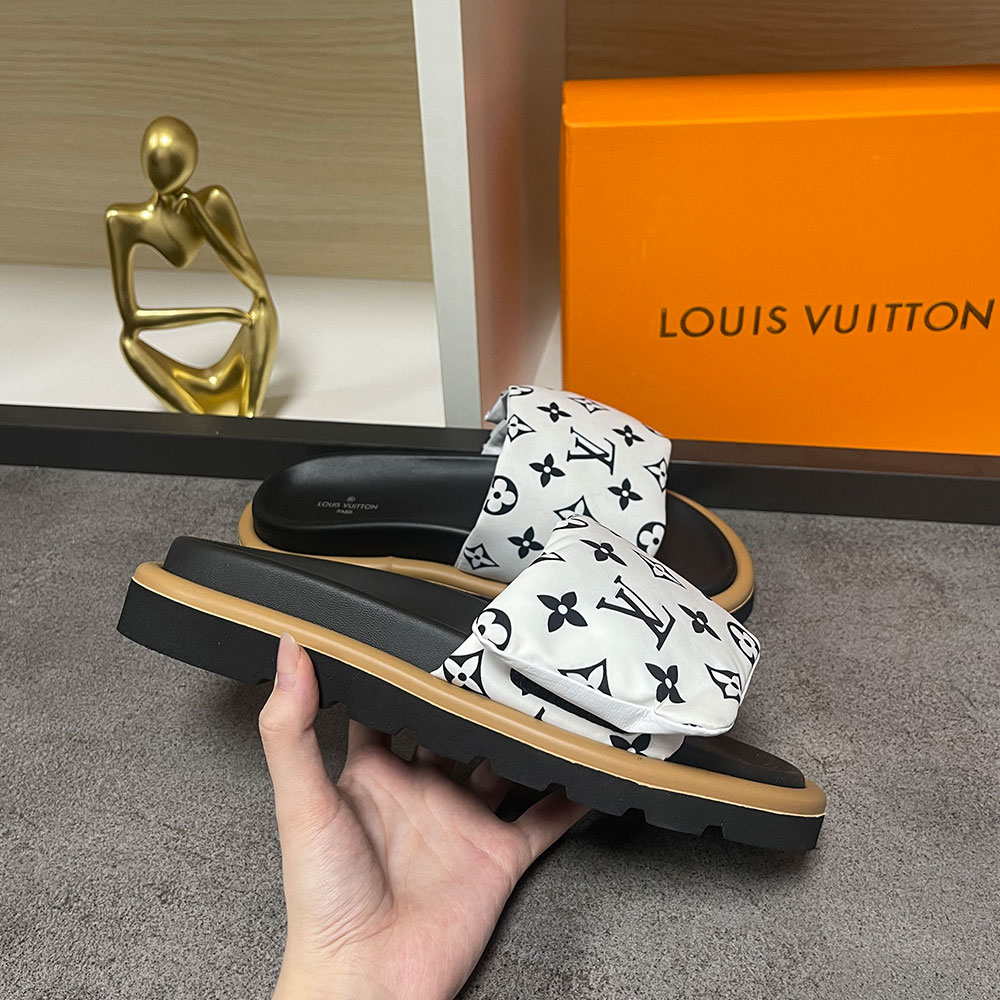 Louis Vuitton LV Pool Pillow Fabric Flat Slide  Sandals  (Replica)