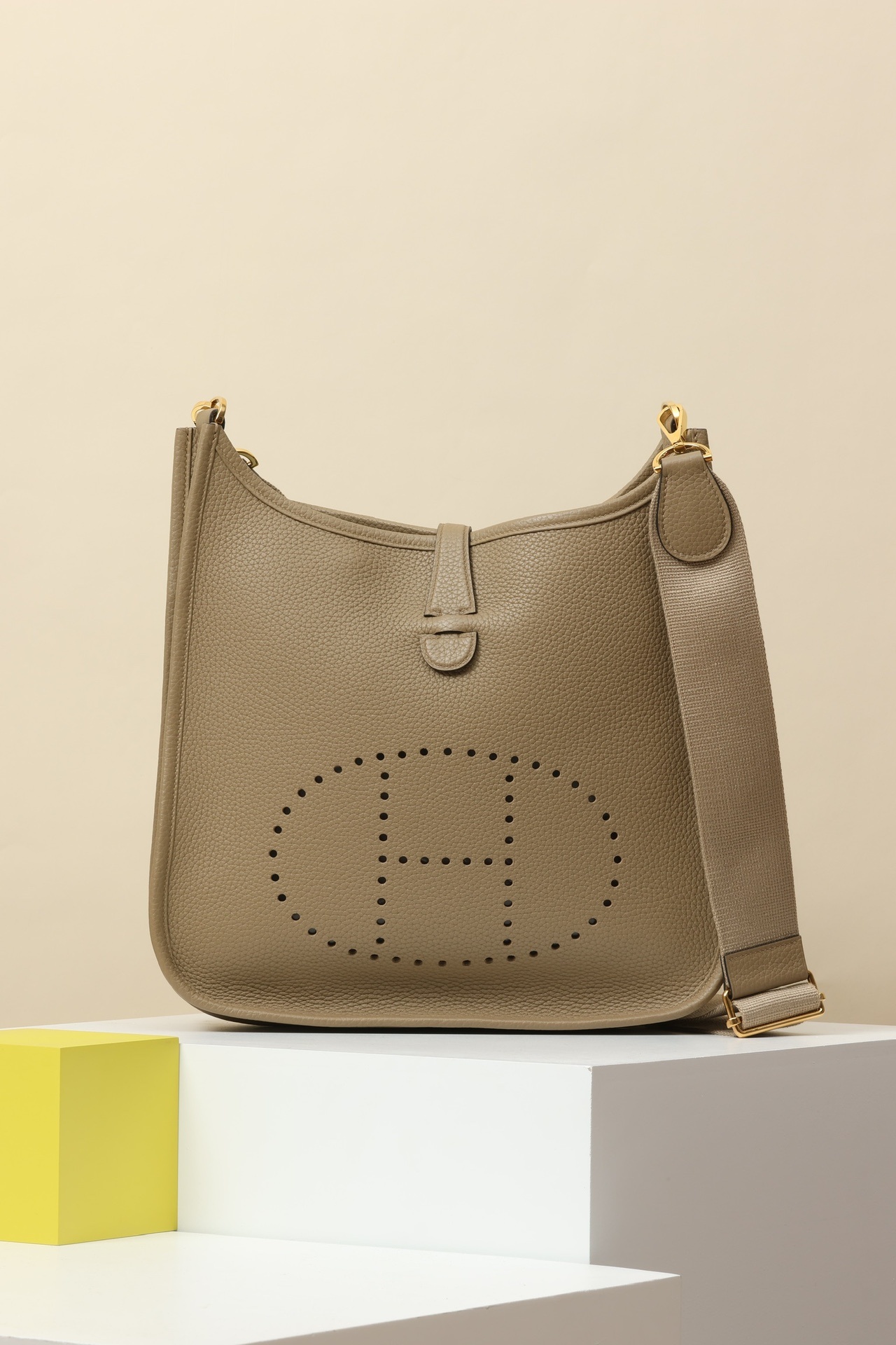 Hermes Yī fú lín Bags handbag Shoulder Bag 29cm （12AReplica）