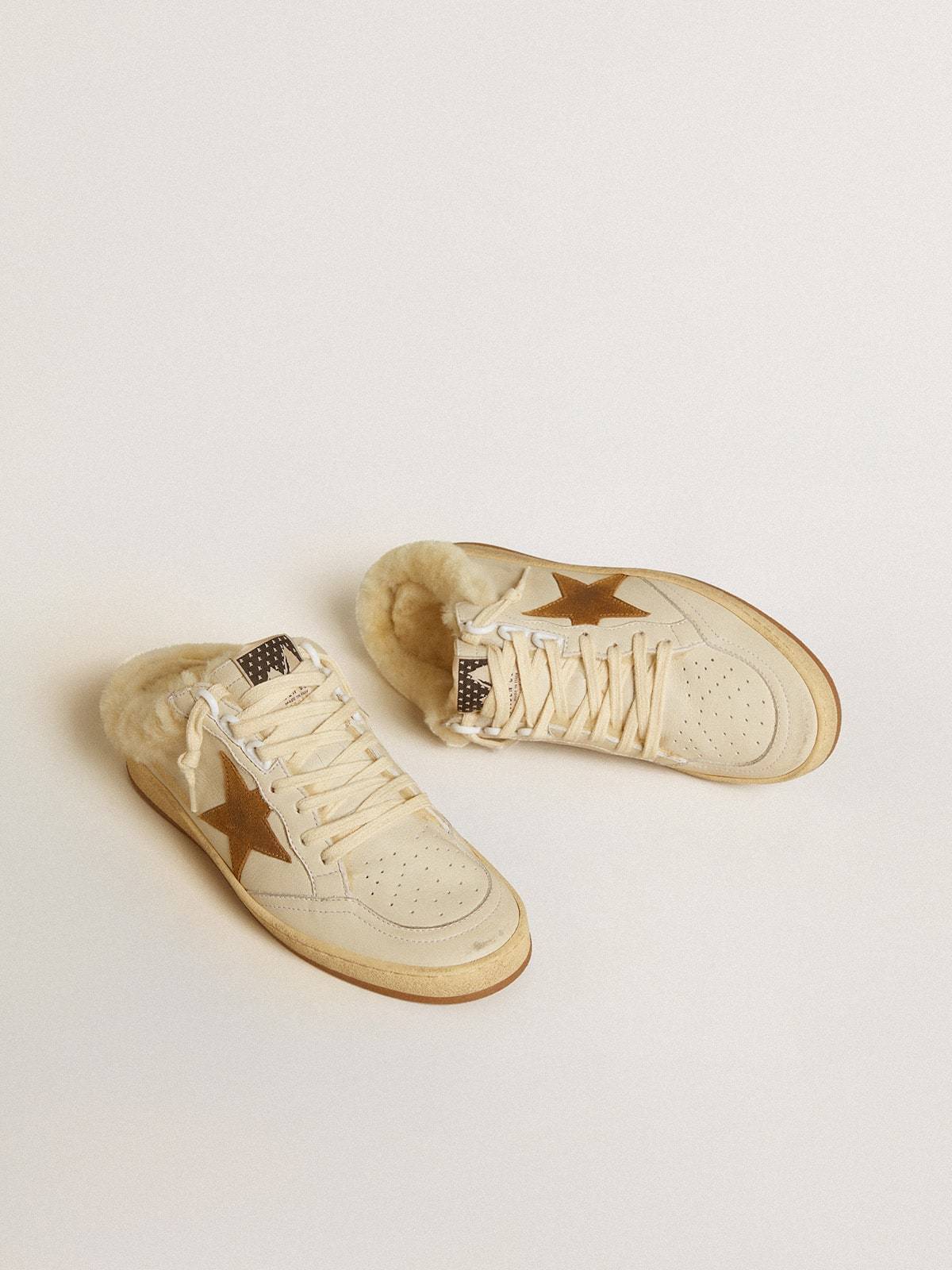 Golden Goose GGDB Ball Star Sabots in leather with suede star and beige shearling lining