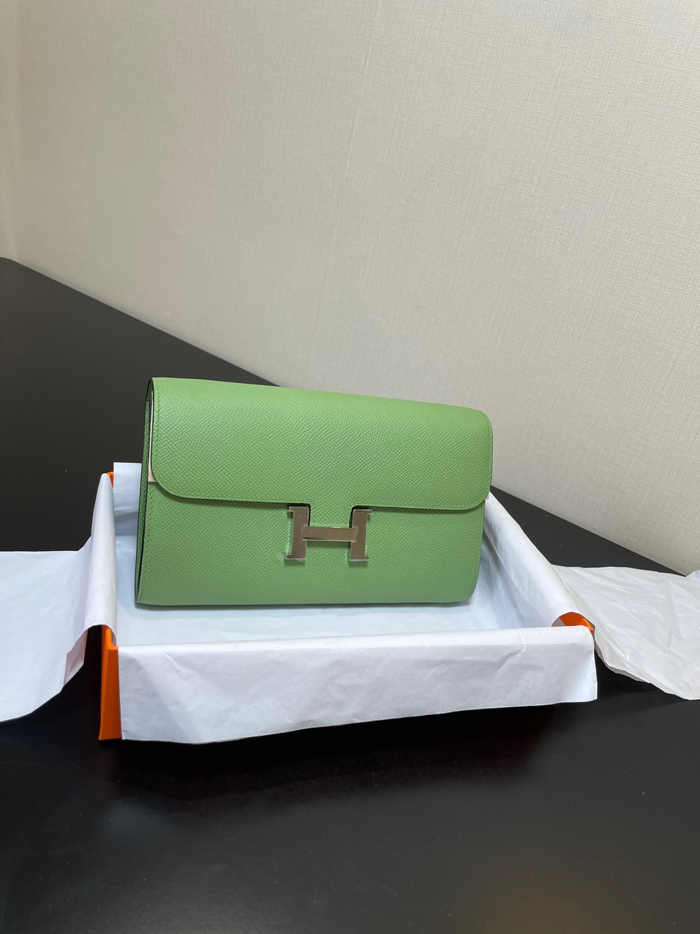 Hermès   Constance   to go Shoulder Bag   (12AReplica）