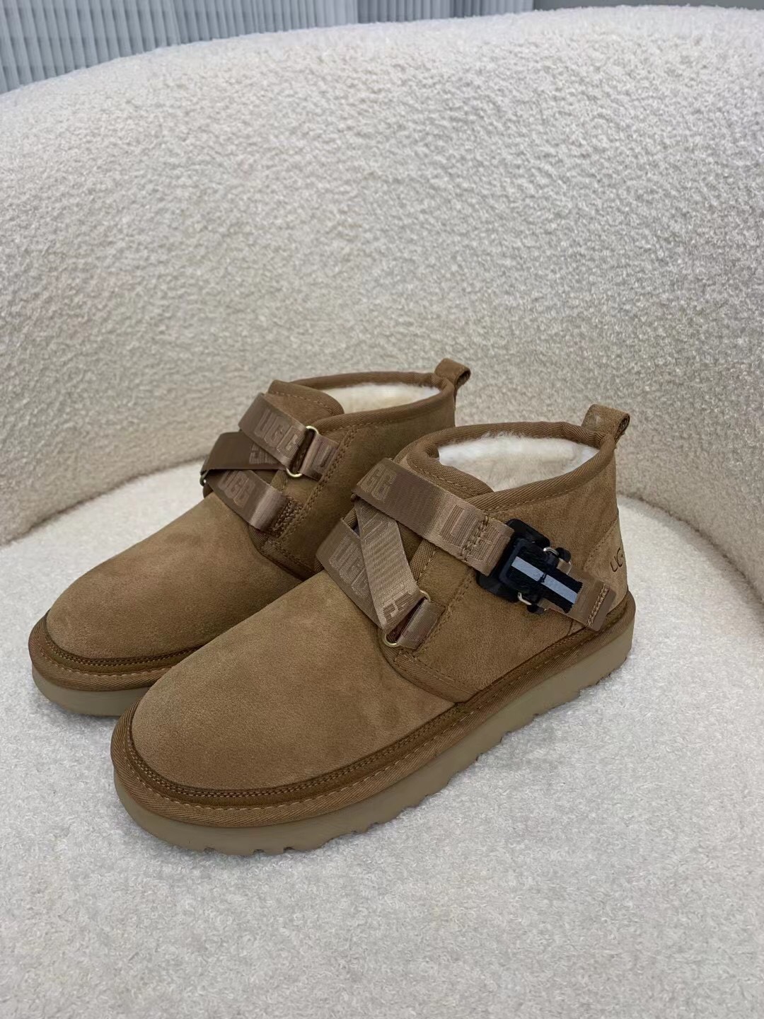 UGG shoes 026 BY042