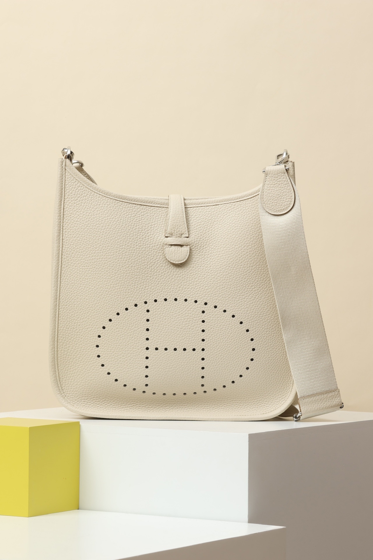 Hermes Yī fú lín Bags handbag Shoulder Bag 29cm （12AReplica）