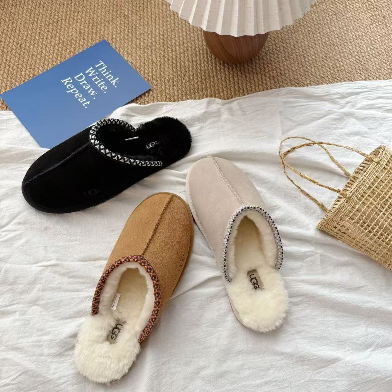 UGG New Autumn/Winter Slip-On Lazy Mule Slippers - High Quality Version(Replica)