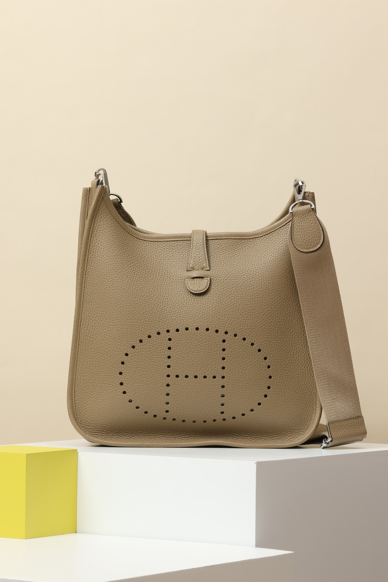 Hermes Yī fú lín Bags handbag Shoulder Bag 29cm （12AReplica）