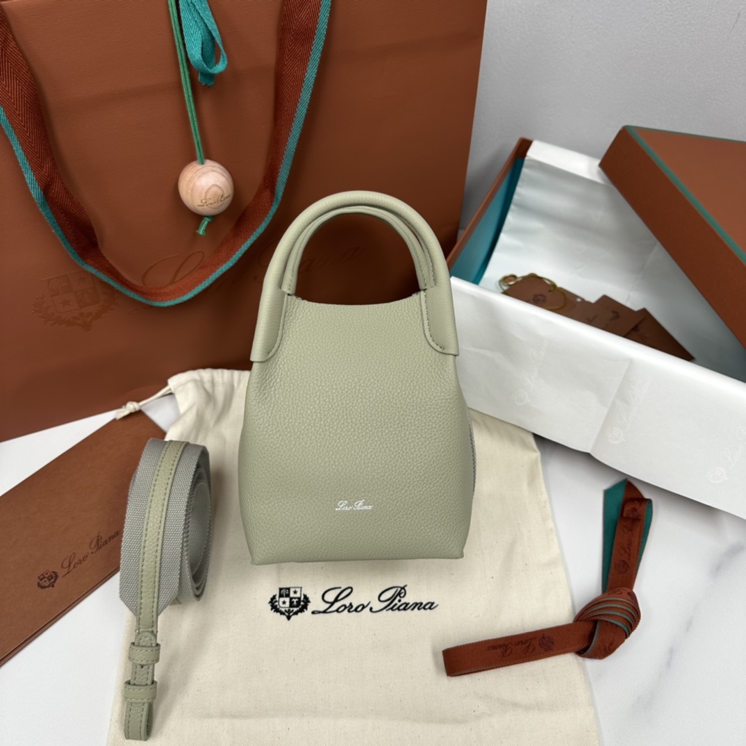 LoroPiana Bags  Bale New model  Bucket bag（12AReplica）