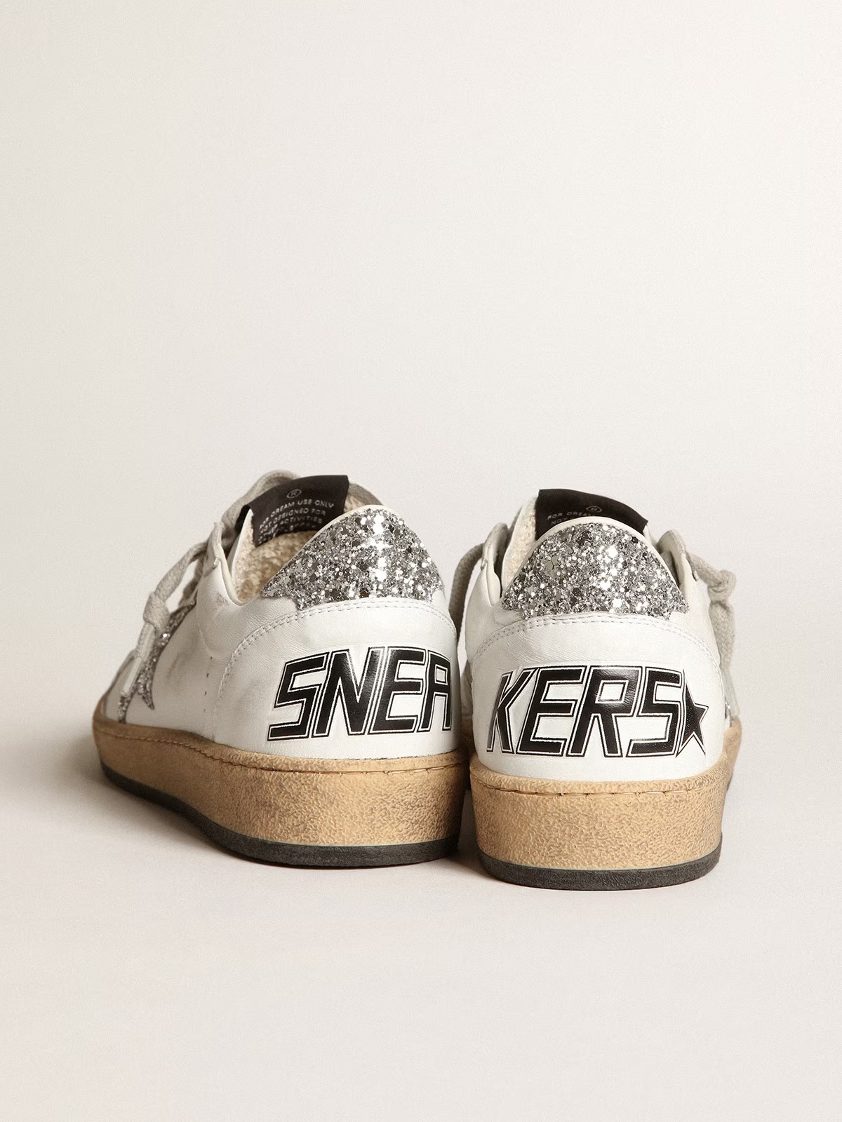 Golden Goose GGDB Ball Star Sabots in white nappa with an old-rose leather star