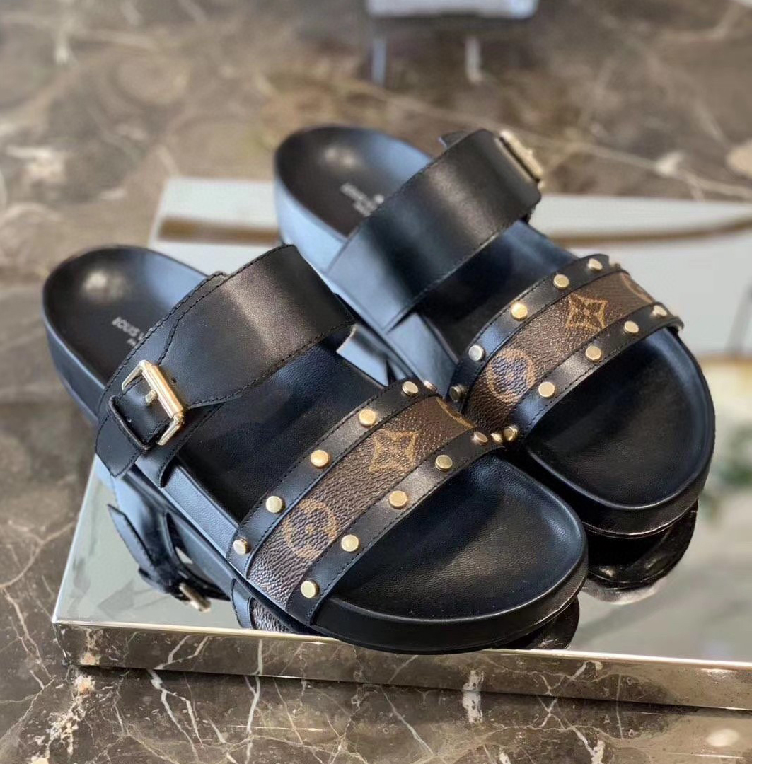 Louis Vuitton LV Bom Dia Flap Mule Leather Slide Sandals  (Replica)