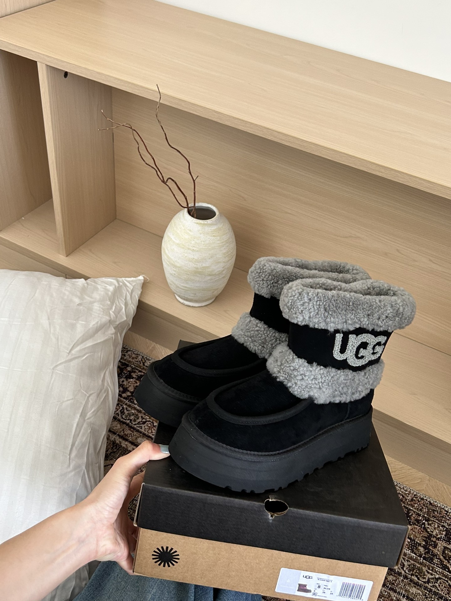 UGG shoes 036 BY002