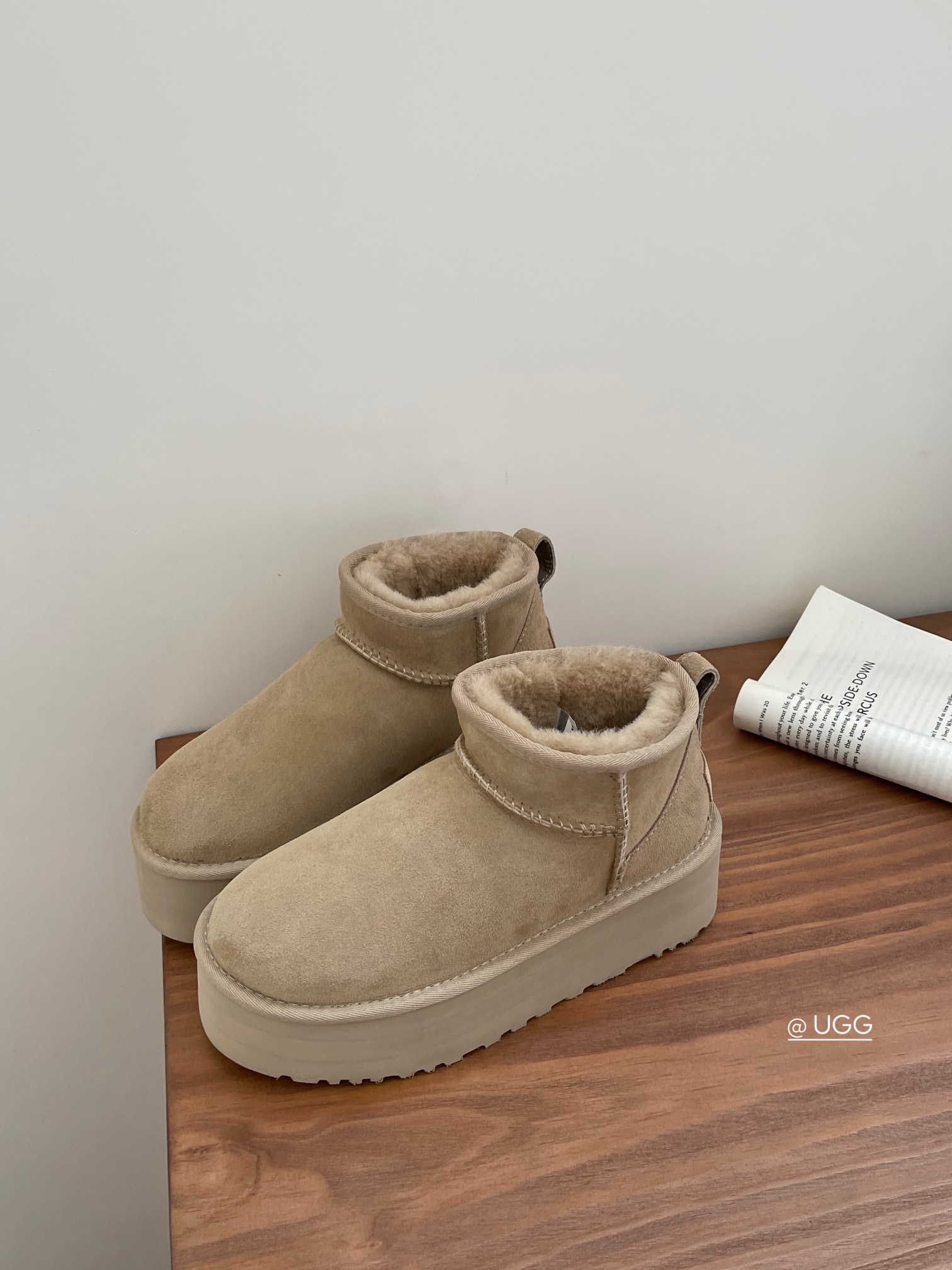 UGG shoes 024 BY071