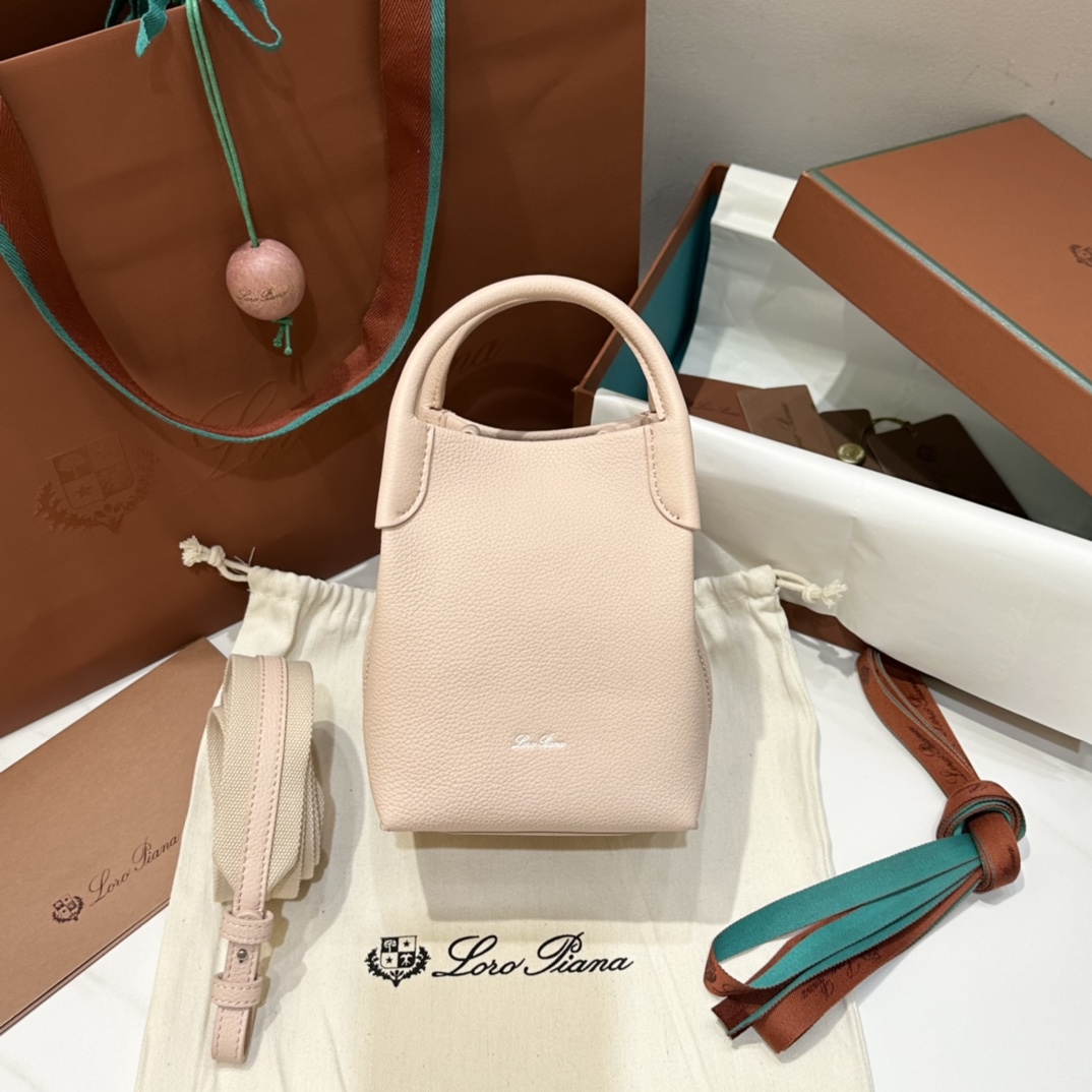 LoroPiana Bags  Bale New model  Bucket bag（12AReplica）