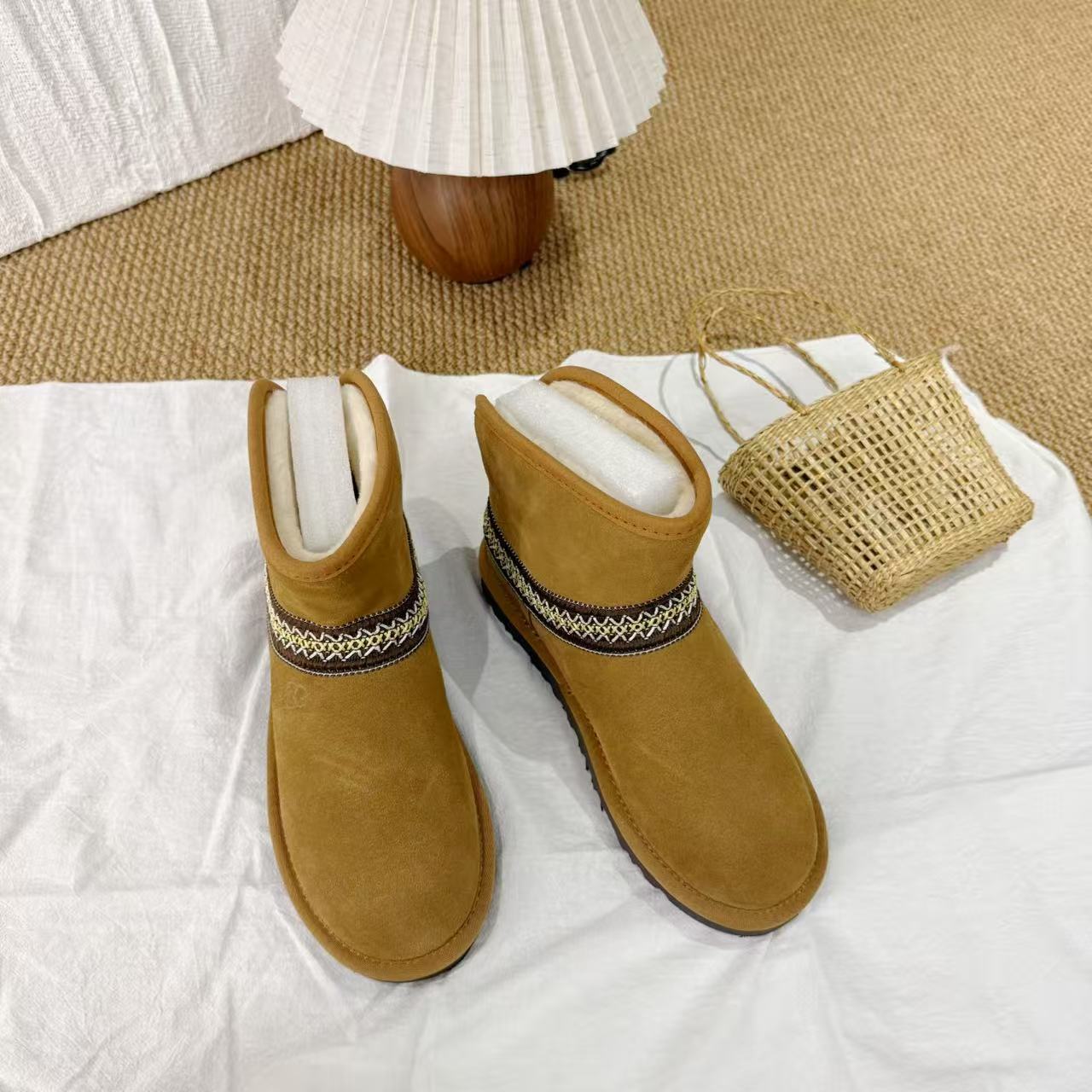 UGG New Autumn/Winter   Classic Ultra Mini Snow Boots  High Quality Version(Replica)