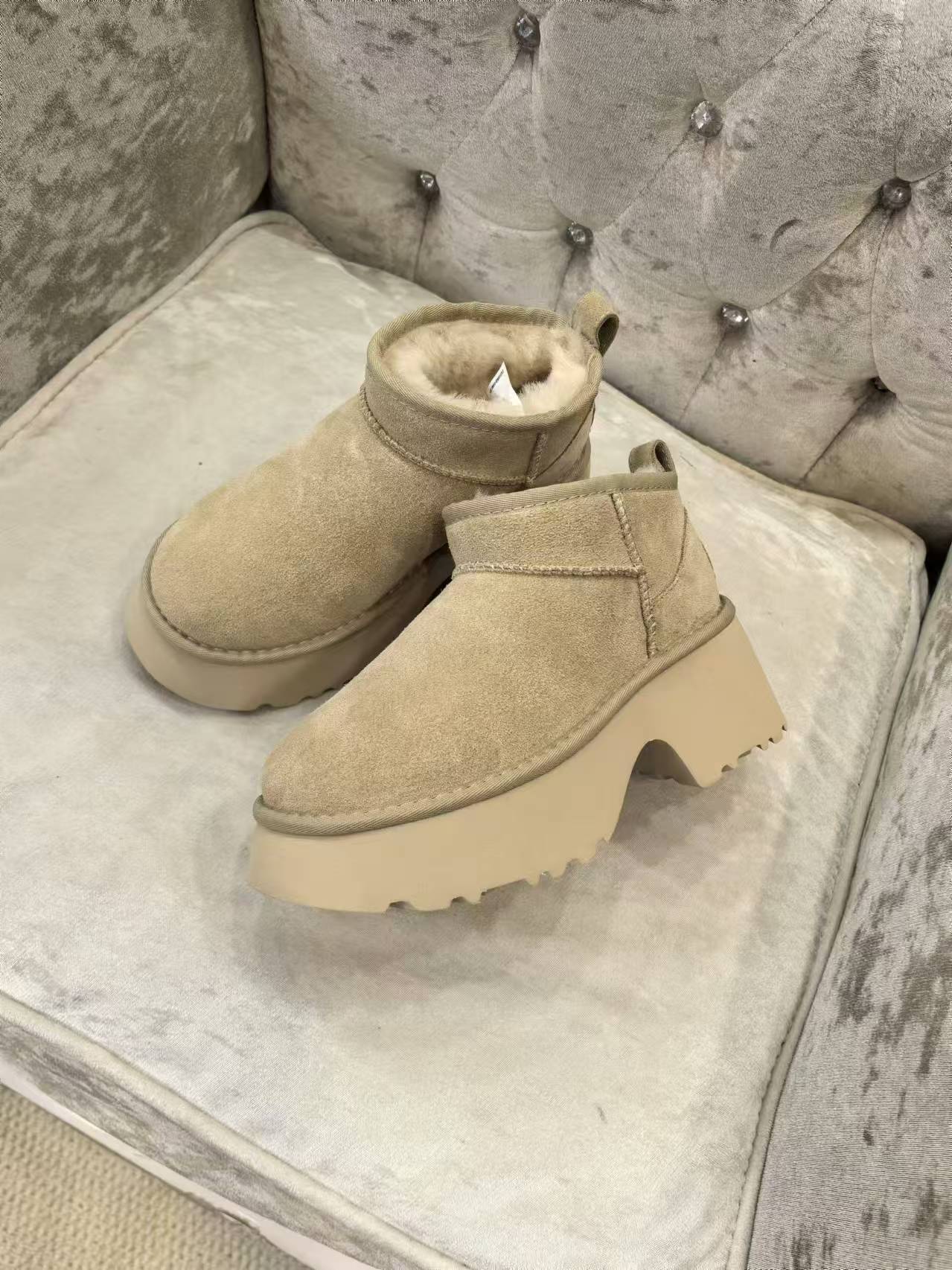 UGG shoes 015 BY081