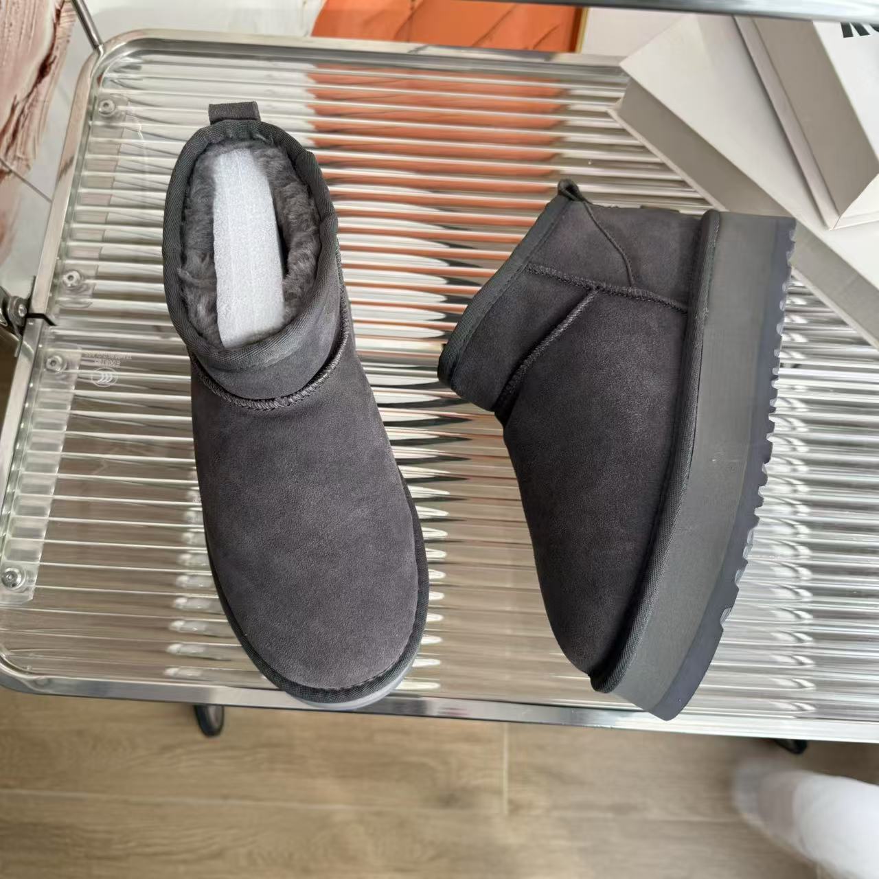 UGG New Autumn/Winter   Classic Ultra Mini Snow Boots  High Quality Version(Replica)