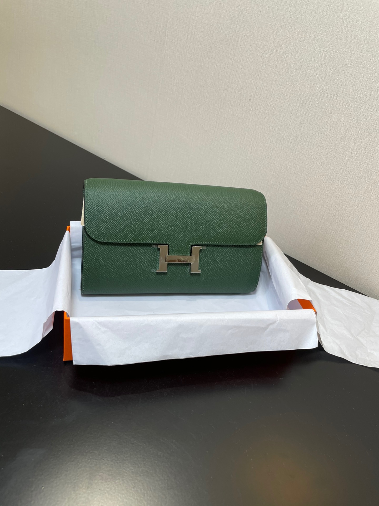 Hermès   Constance   to go Shoulder Bag   (12AReplica）