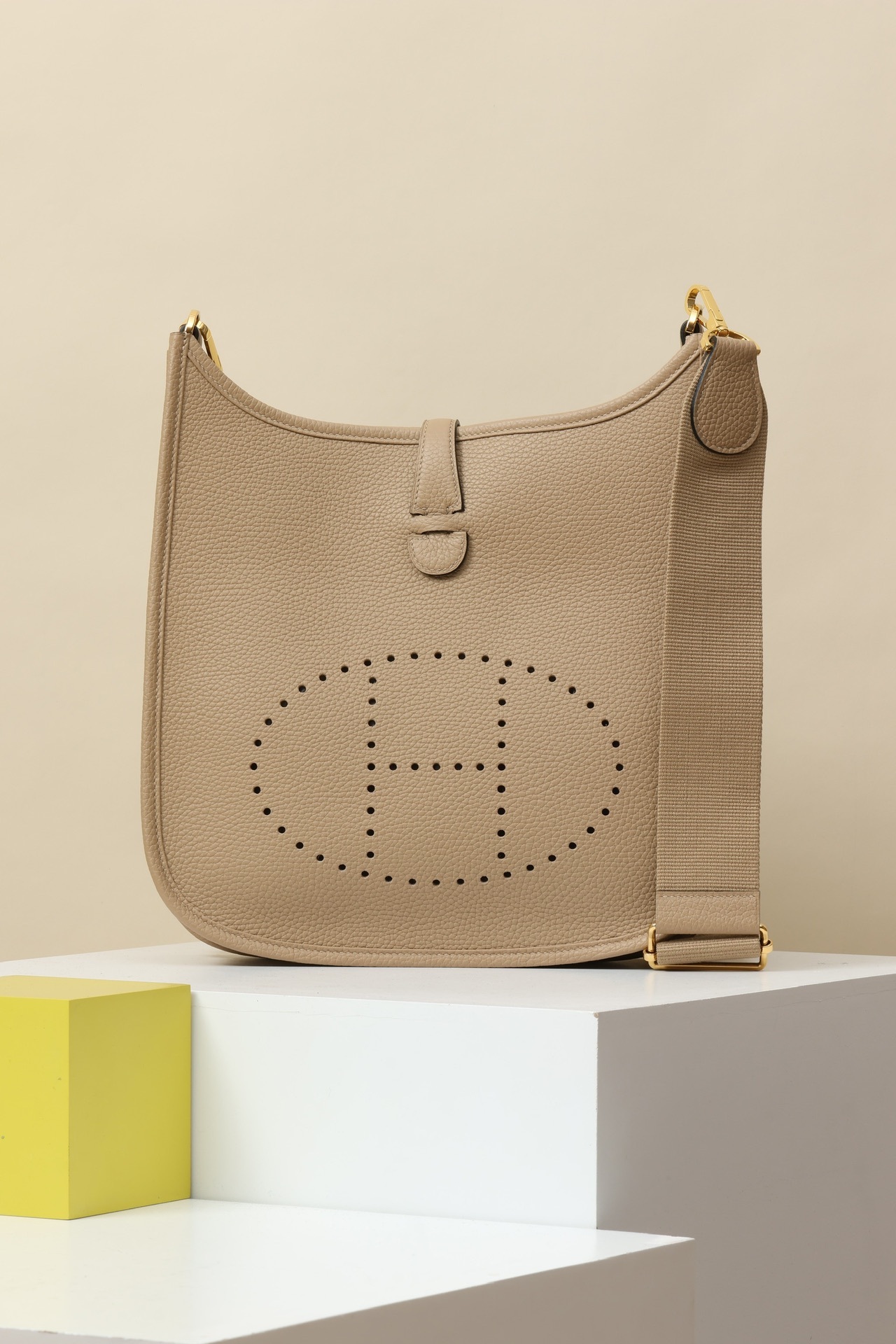 Hermes Yī fú lín Bags handbag Shoulder Bag 29cm （12AReplica）