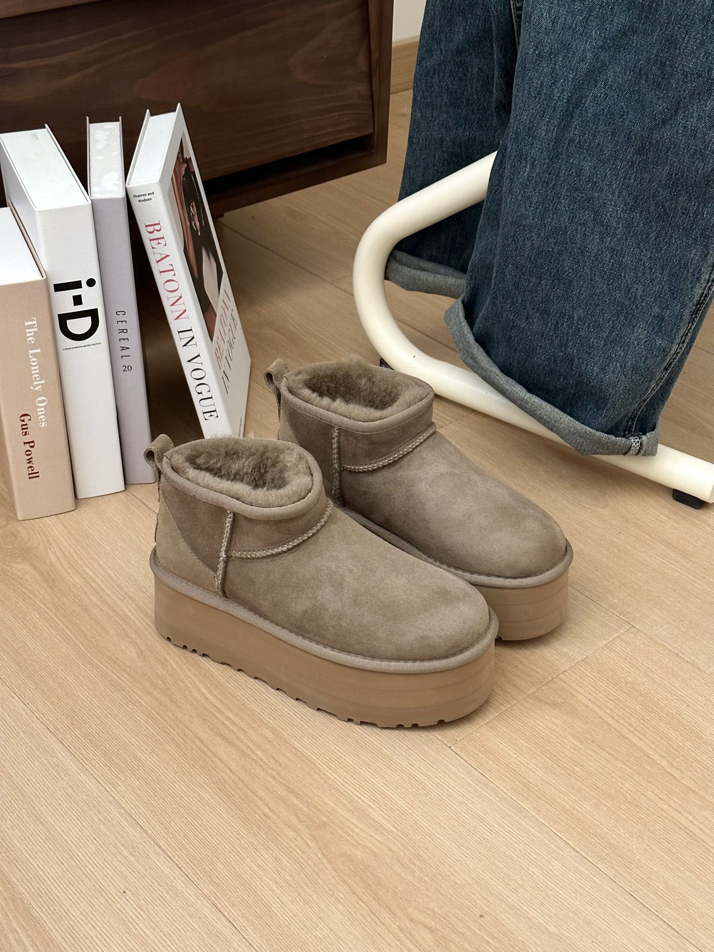 UGG shoes 024 BY071