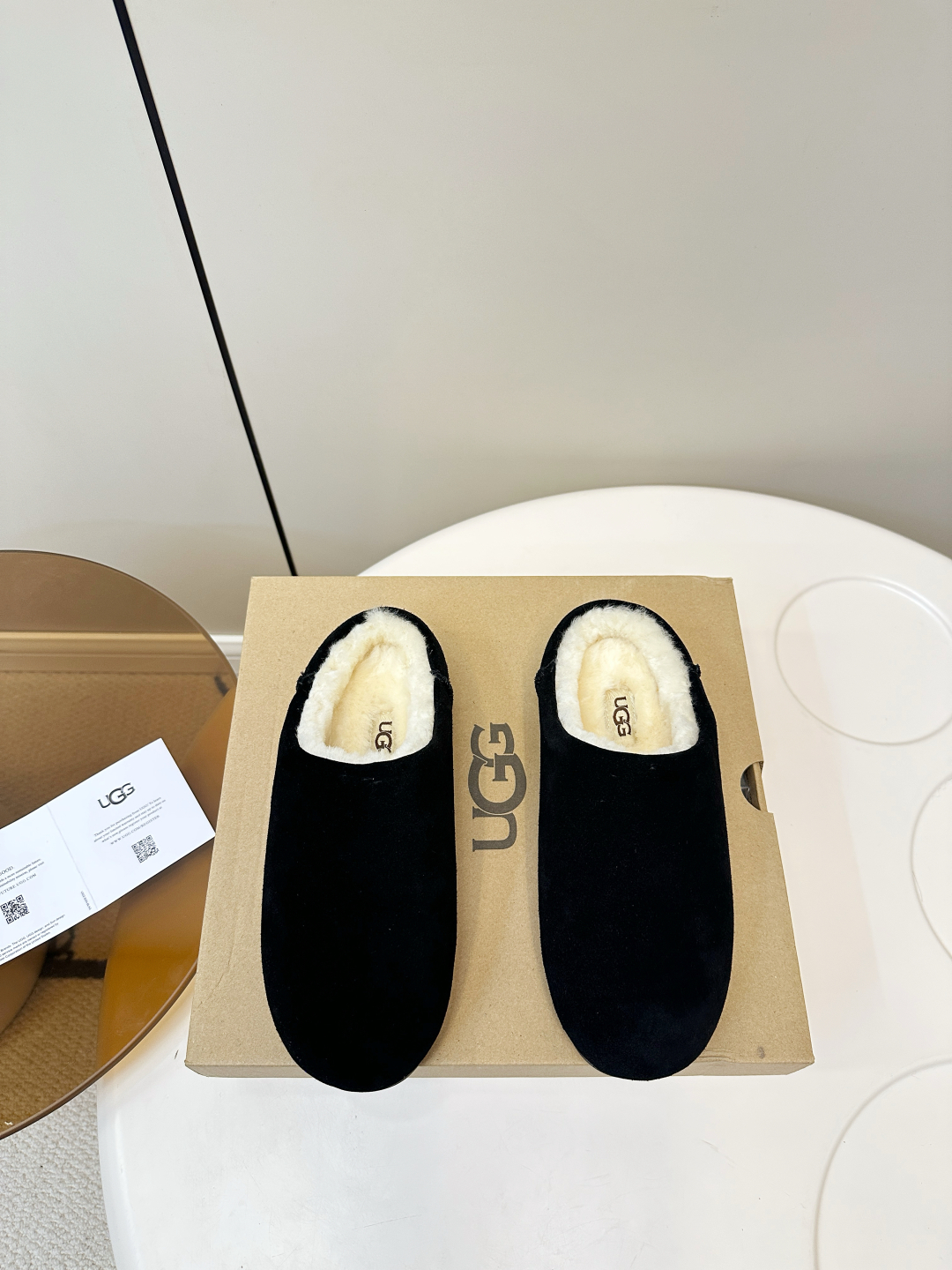 UGG New Autumn/Winter Slip-On Lazy Mule Slippers - High Quality Version(Replica)