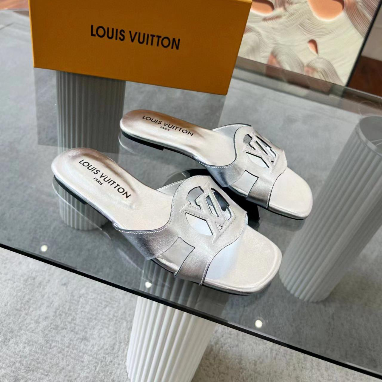Louis Vuitton LV Lsola Leather Flat Aandals Slide Sandal (Replica)