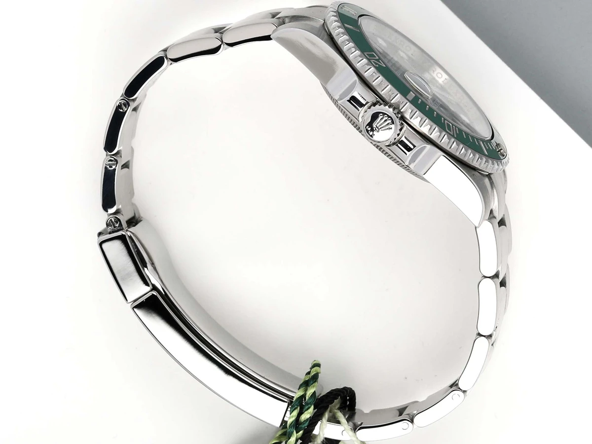 Rolex Submariner Date "Hulk" 116610LV-4539565