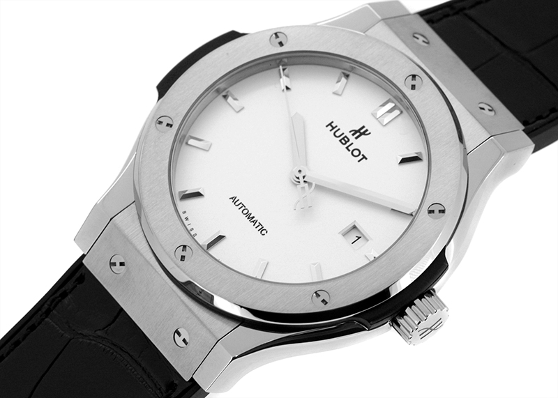 Hublot Classic Fusion Opaline Dial Titanium Automatic Men's Watch 511.NX.2611.LR
