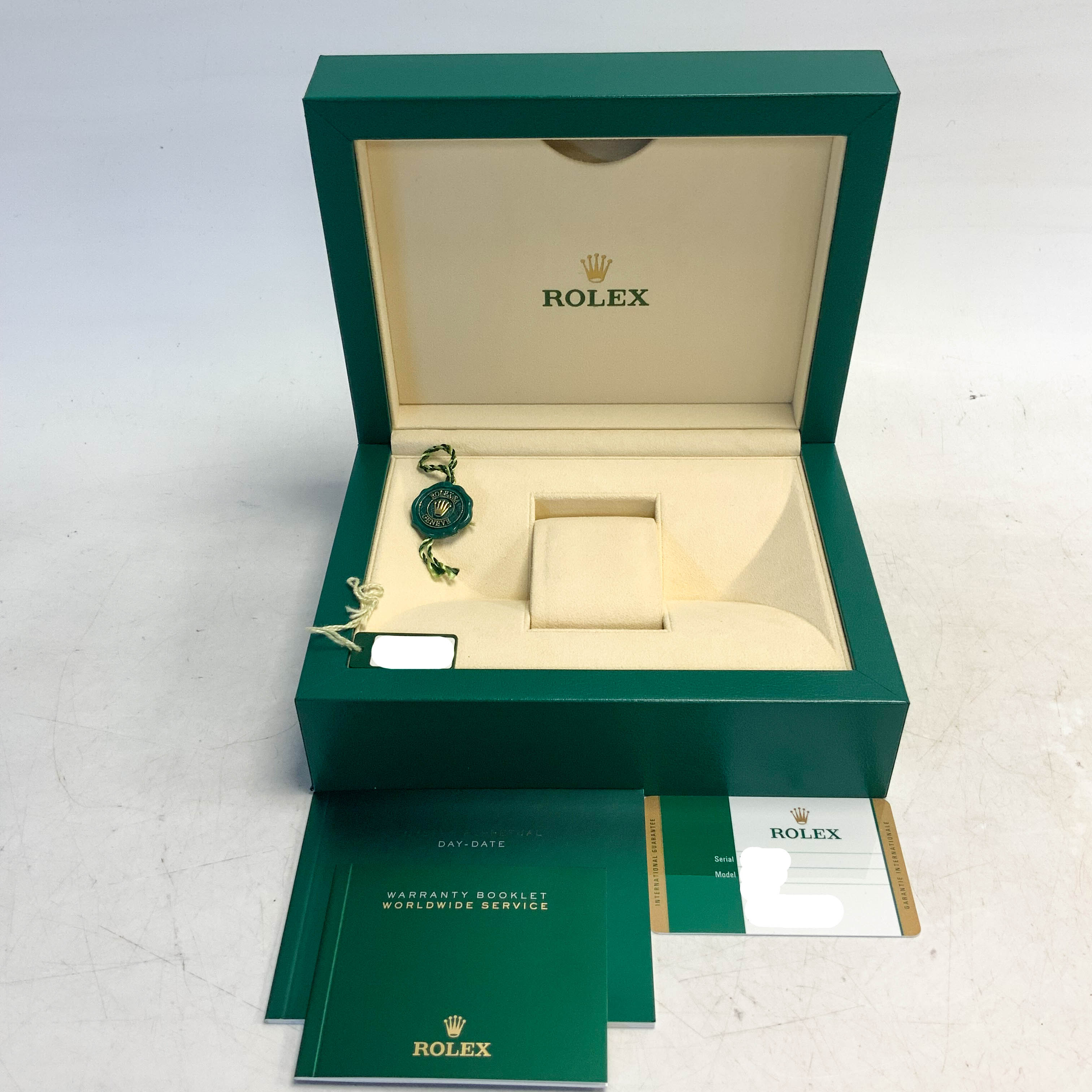 Rolex Day-Date 228235-4707964