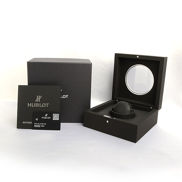 Hublot Classic Fusion 42mm Automatic Mens Watch 548.NX.7170.NX