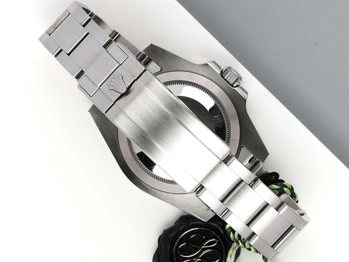 Rolex Submariner Date "Hulk" 116610LV-4539565