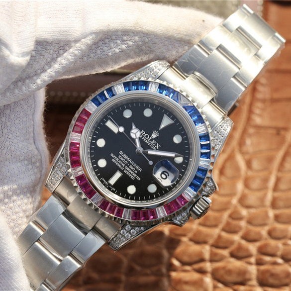Rolex SUBMARINER SILVER BLUE / RED DIAMOND 40MM