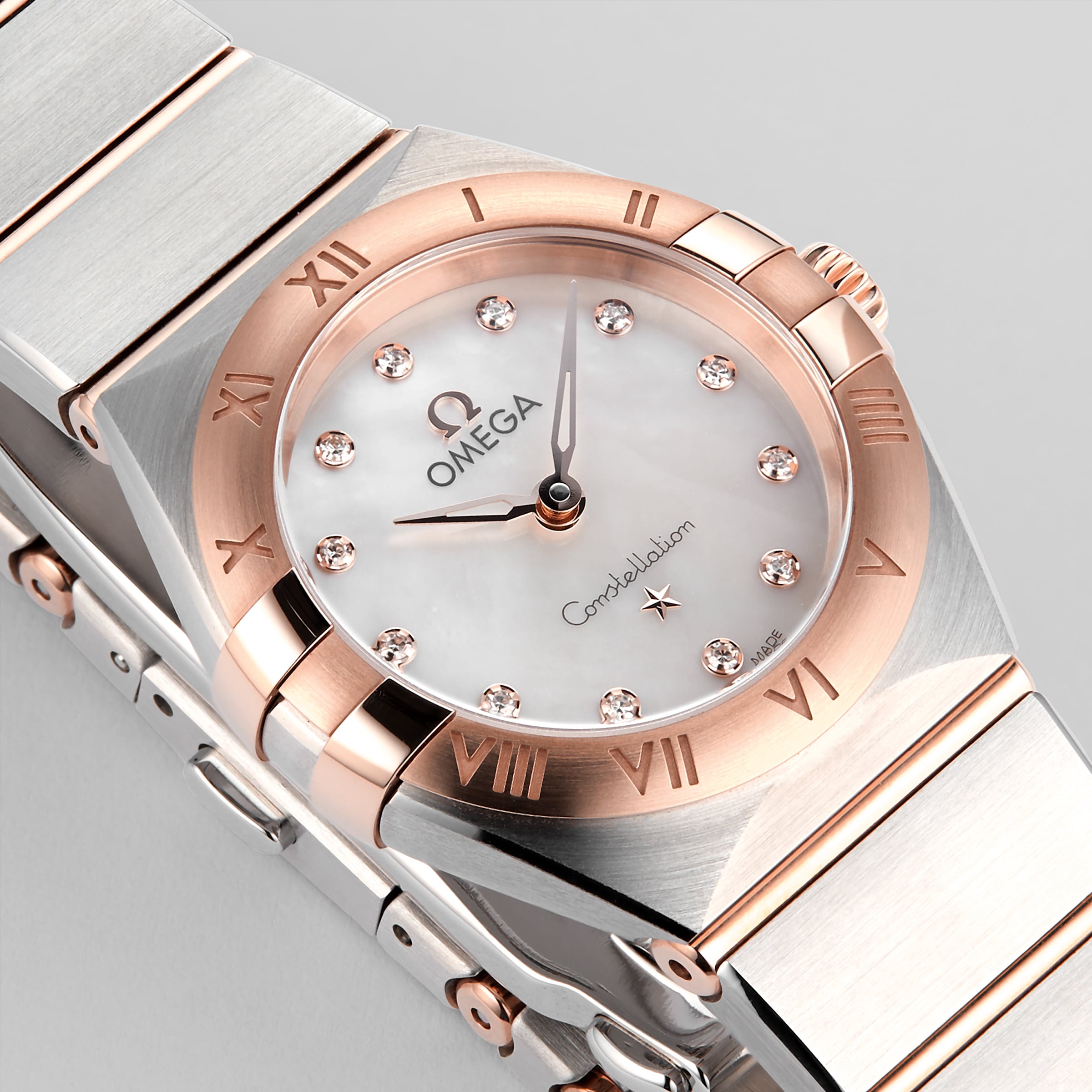 Omega Constellation Manhattan 25mm Ladies Watch-P17331622
