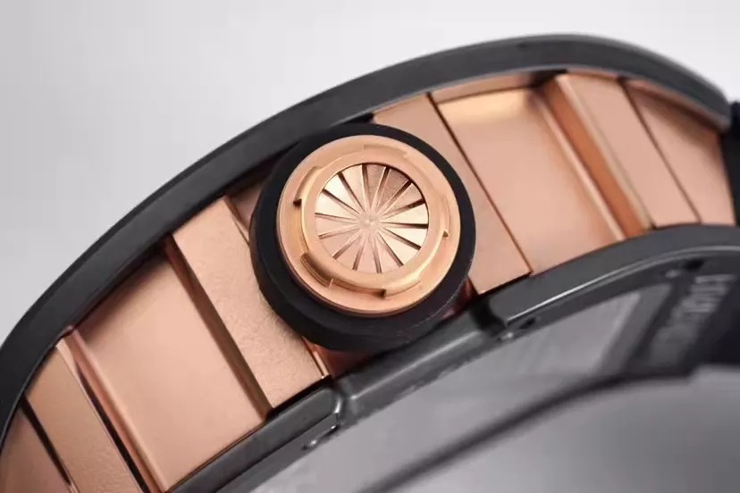 RM 52-01 Skull Black 44mm