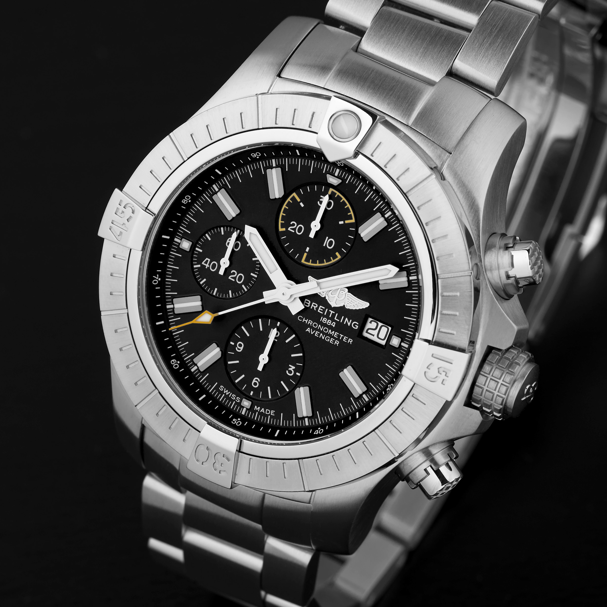Breitling Avenger 45 Chronograph-P17531763